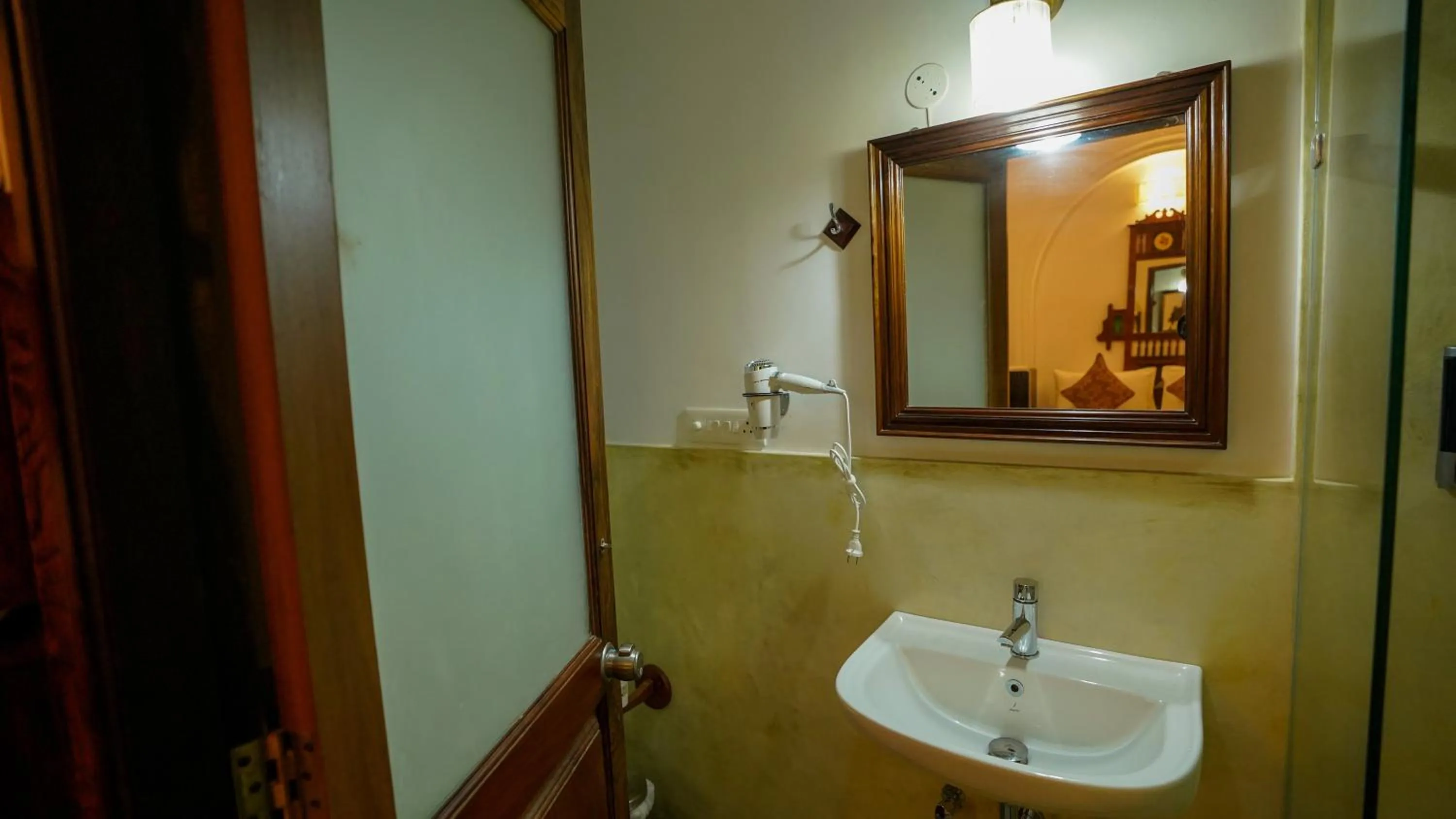 Bathroom in La Plage Seaview Suites