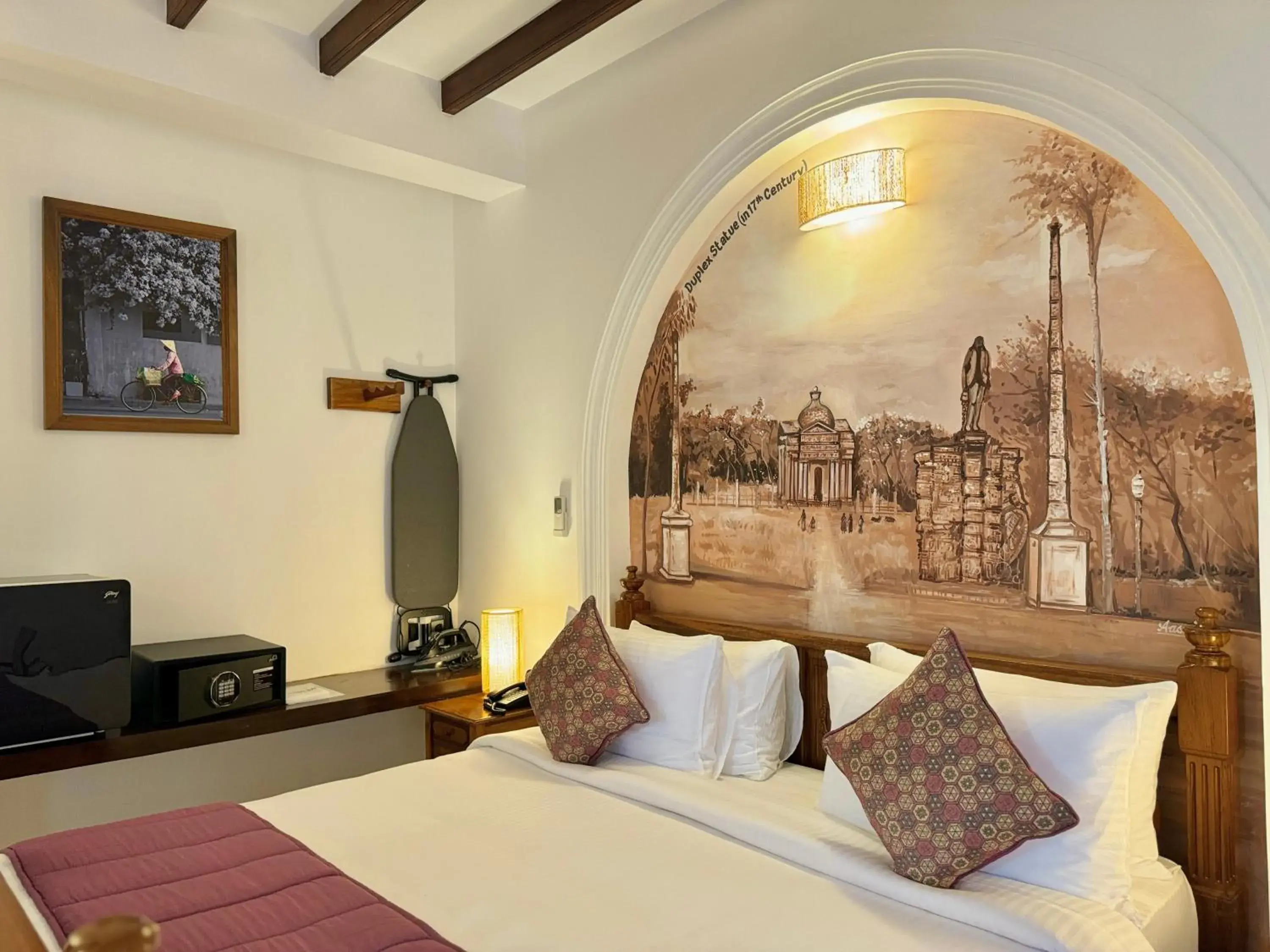 Bedroom, Bed in La Plage Seaview Suites Bedroom, Bed in La Plage Seaview Suites