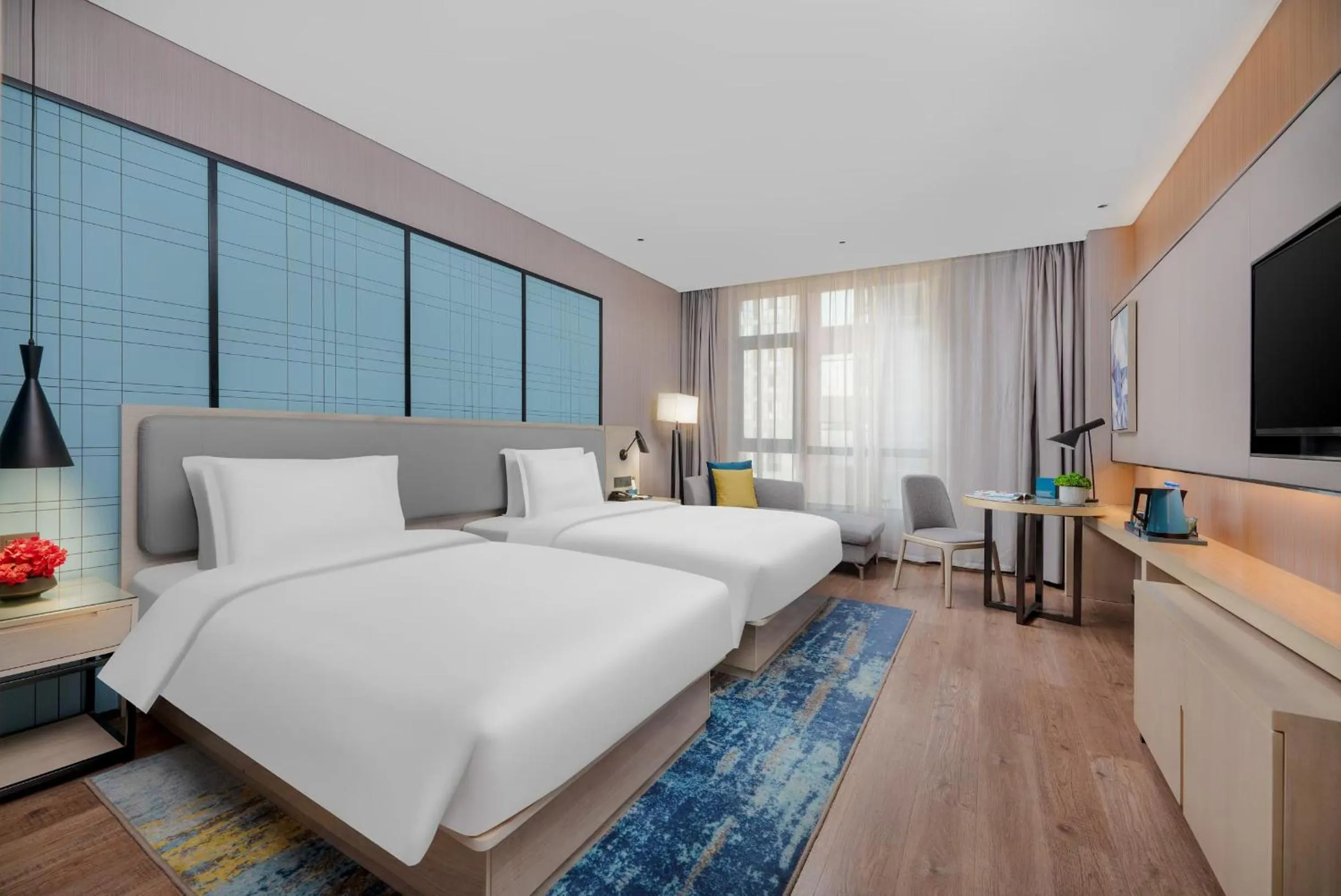 Photo of the whole room, Bed in Echarm Hotel - Xi'an Tai'ao Plaza Baijiakou Metro Station