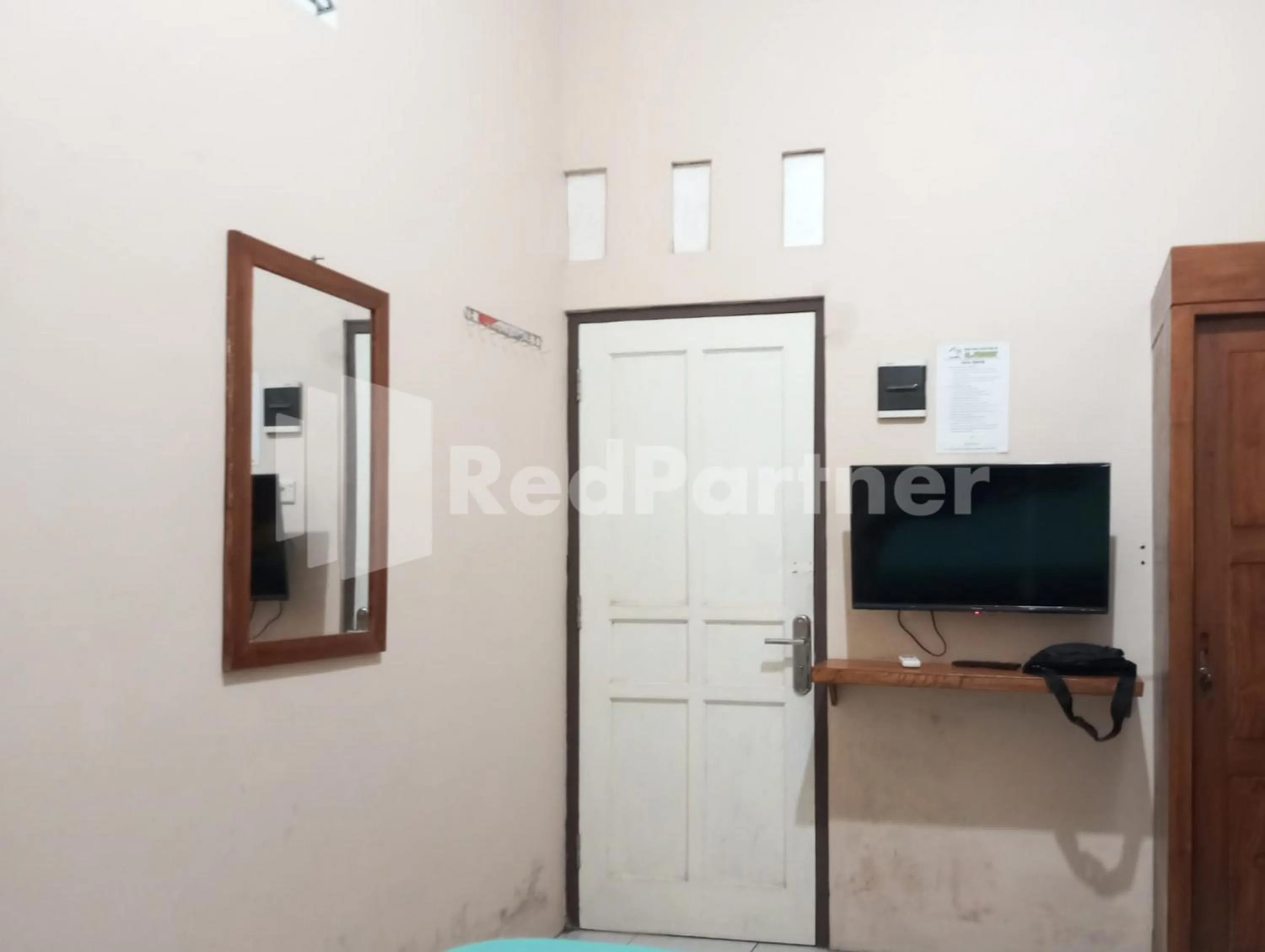 Bedroom in Isa Homestay Kudus Mitra Reddoorz
