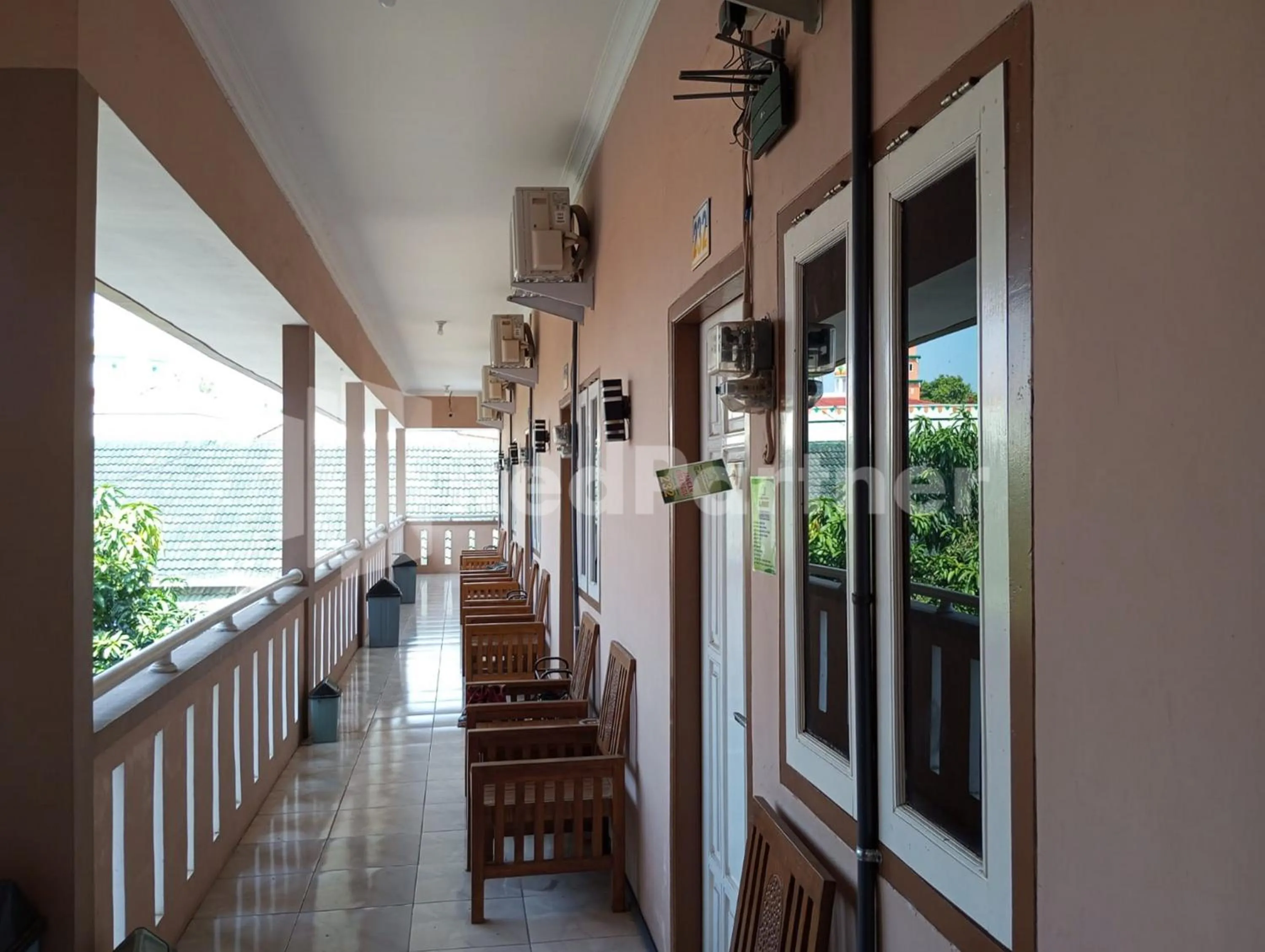 Balcony/Terrace in Isa Homestay Kudus Mitra Reddoorz