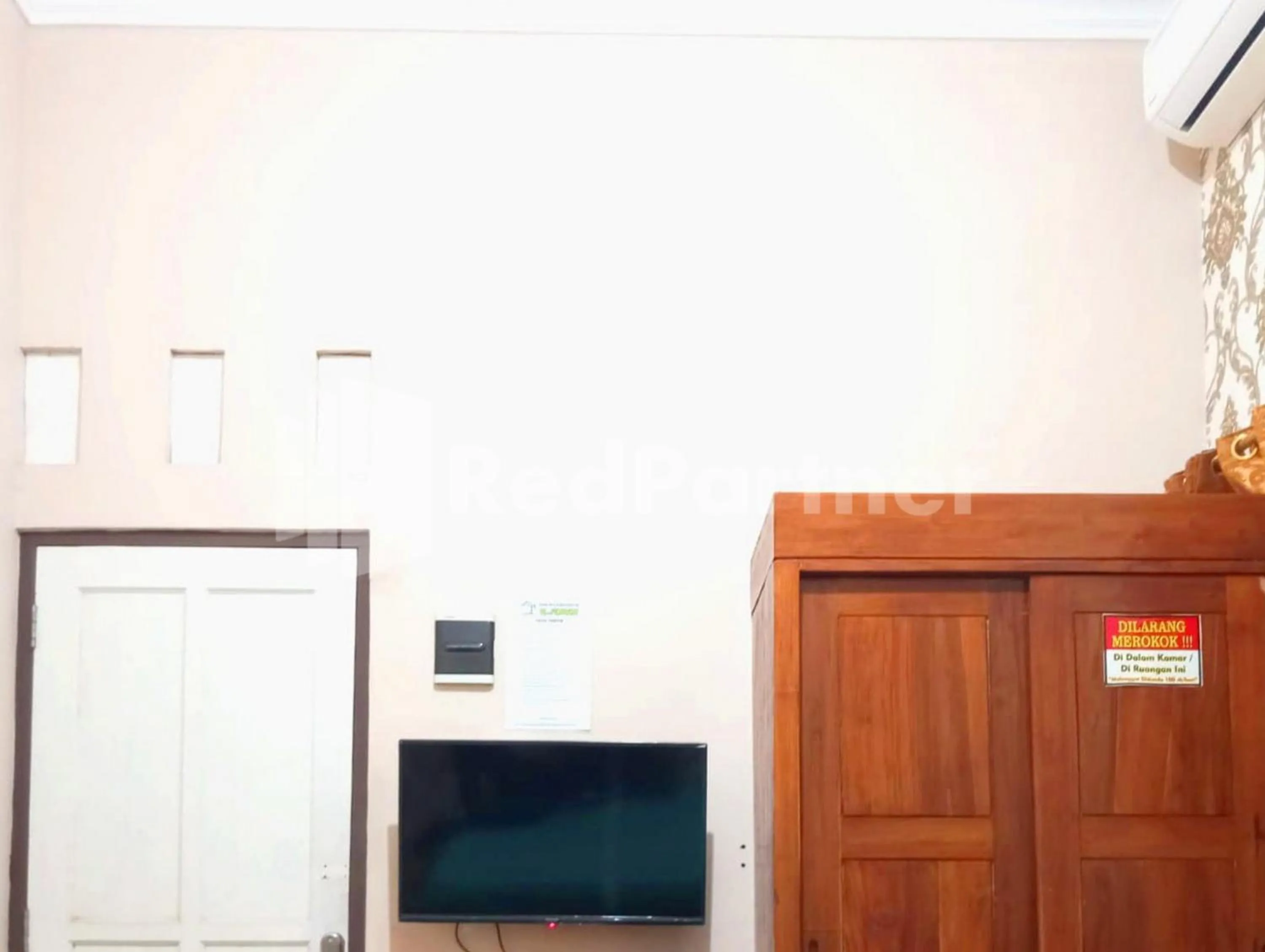 Bedroom in Isa Homestay Kudus Mitra Reddoorz