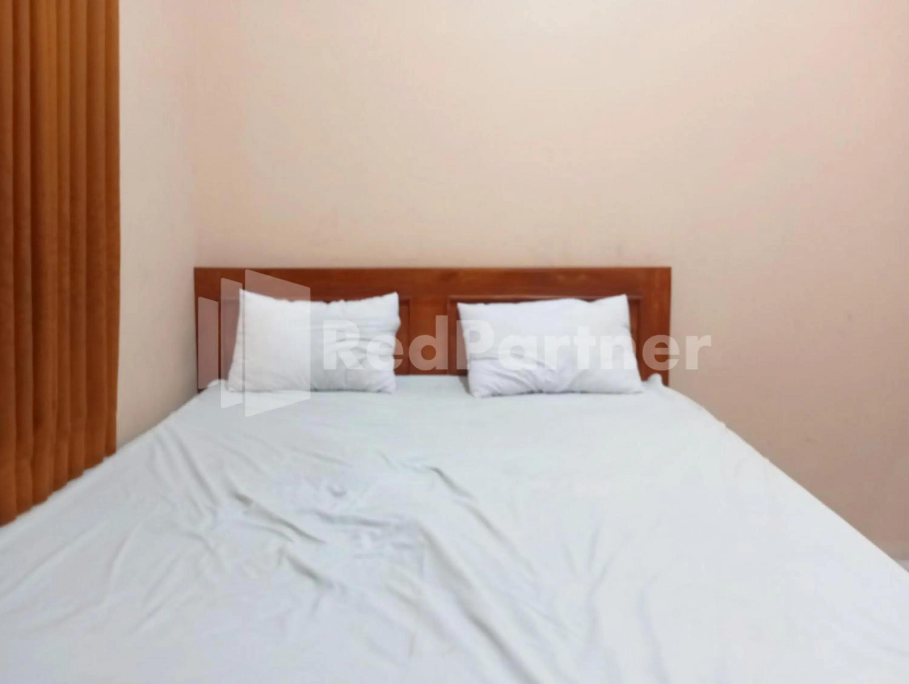 Bedroom, Bed in Isa Homestay Kudus Mitra Reddoorz