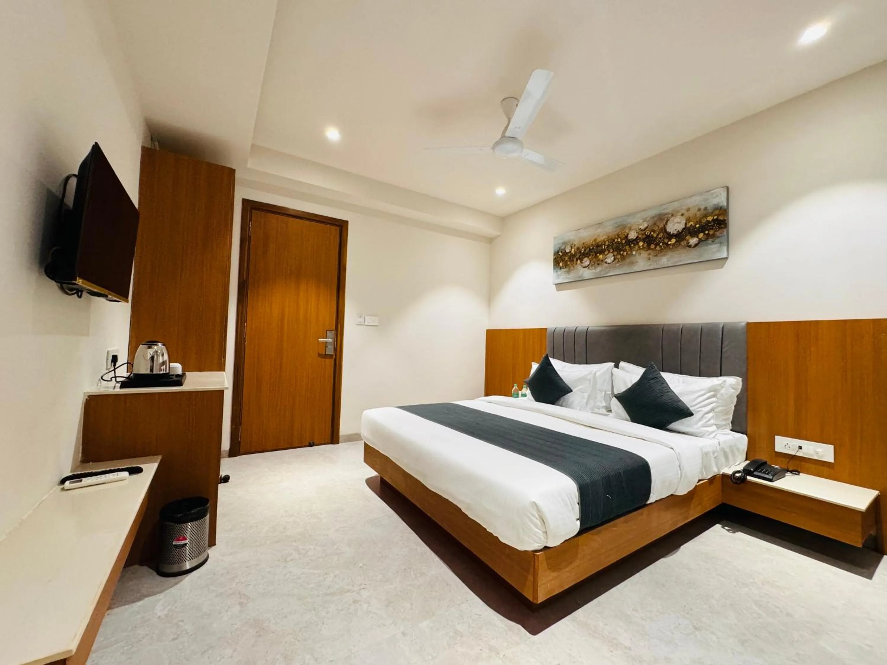 Photo of the whole room, Bed in Hotel Rudhav Palace