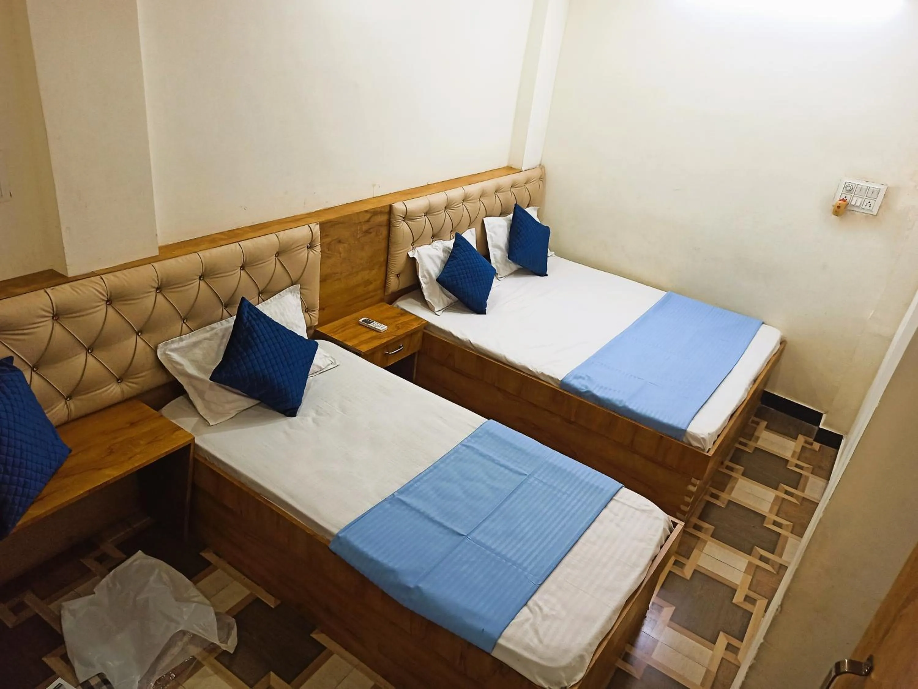 Bedroom, Bed in Hotel Yuvan Palace