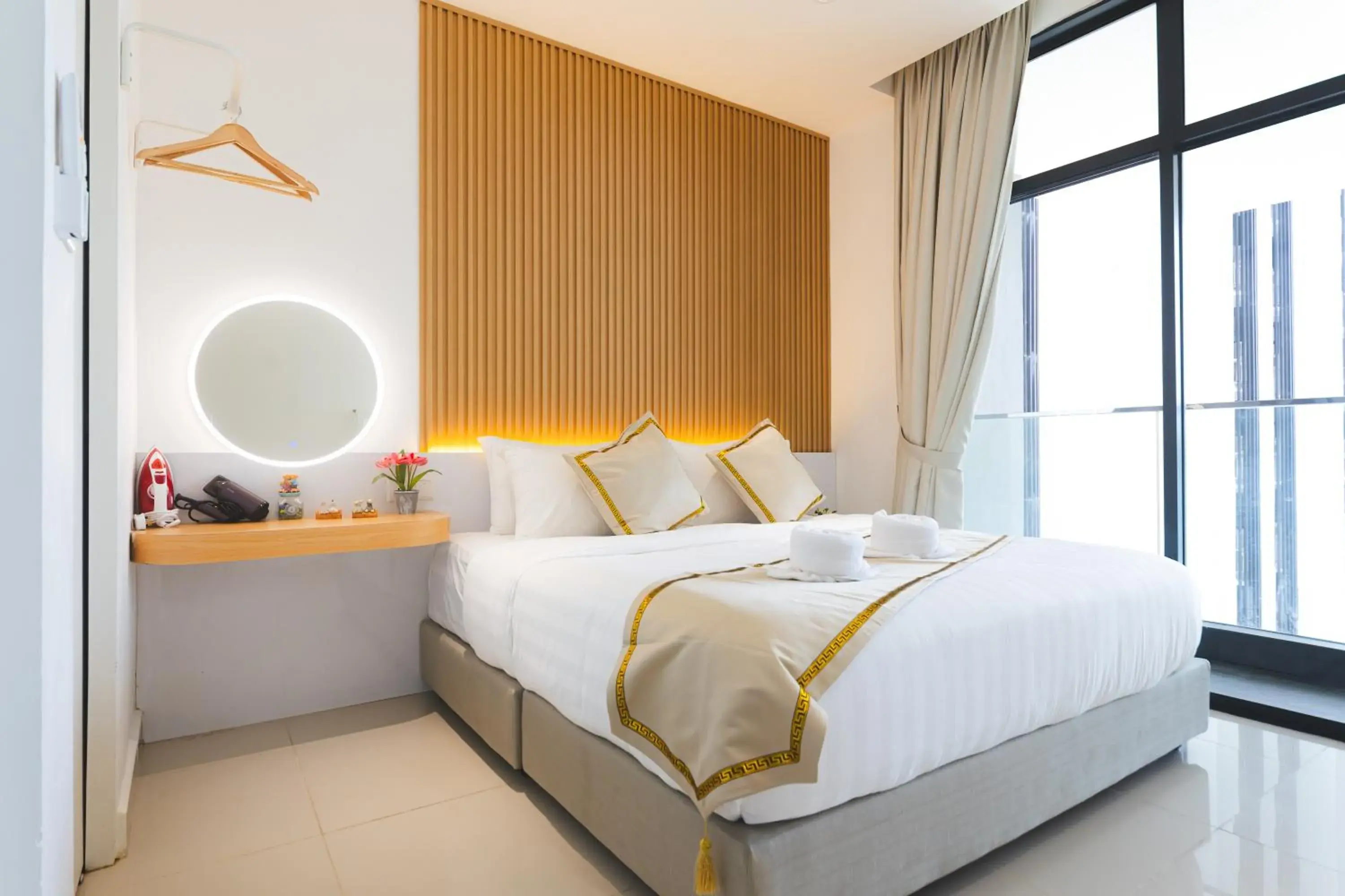 Two-Bedroom Suite in Beautiful Seaview Suites at The Shore Kota Kinabalu Two-Bedroom Suite in Beautiful Seaview Suites at The Shore Kota Kinabalu