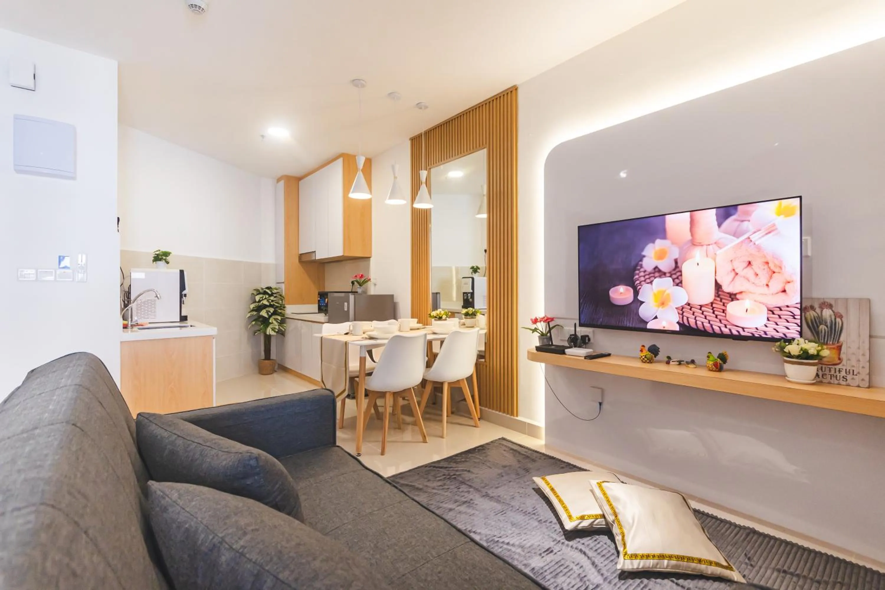 Beautiful Seaview Suites at The Shore Kota Kinabalu