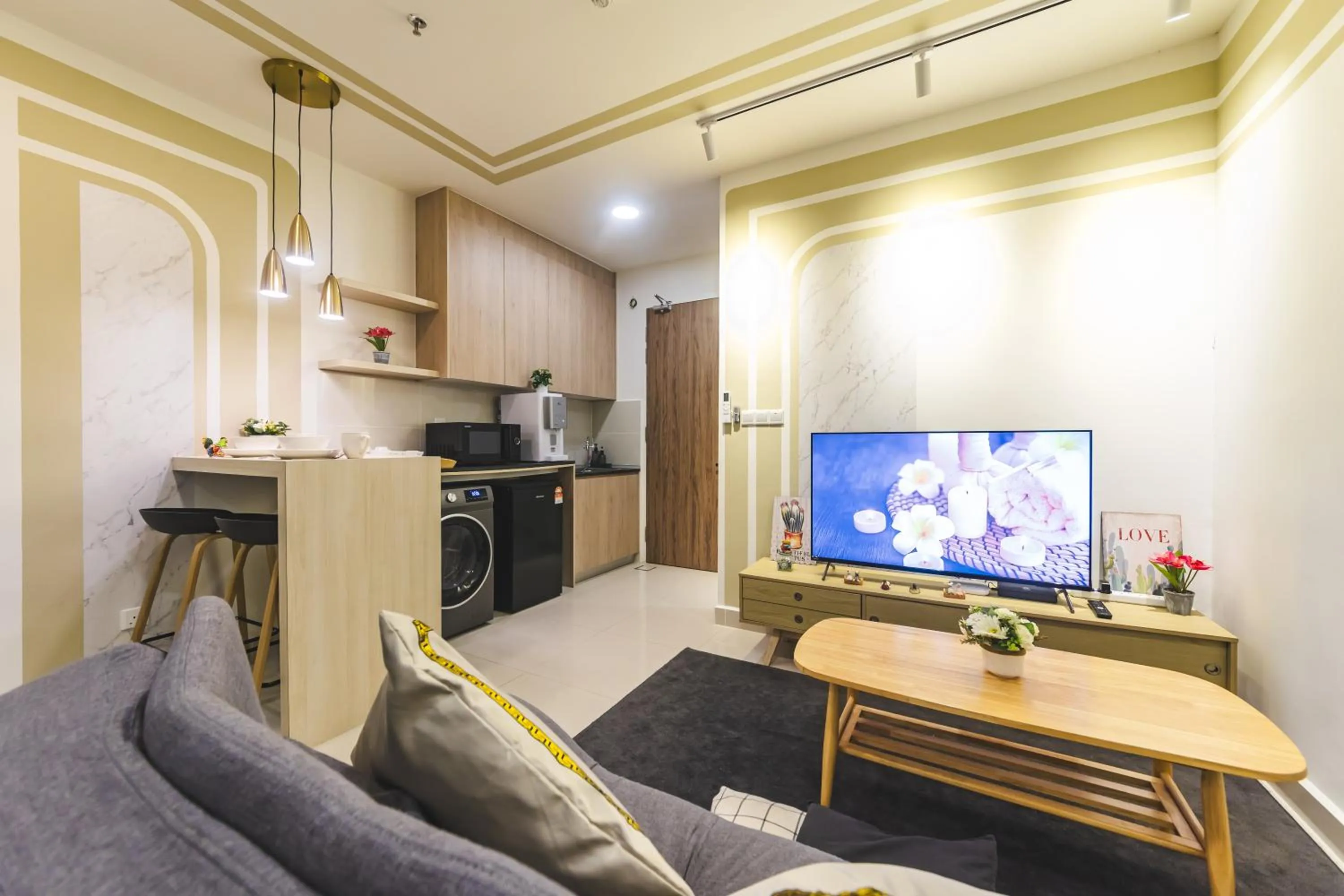 Beautiful Seaview Suites at The Shore Kota Kinabalu