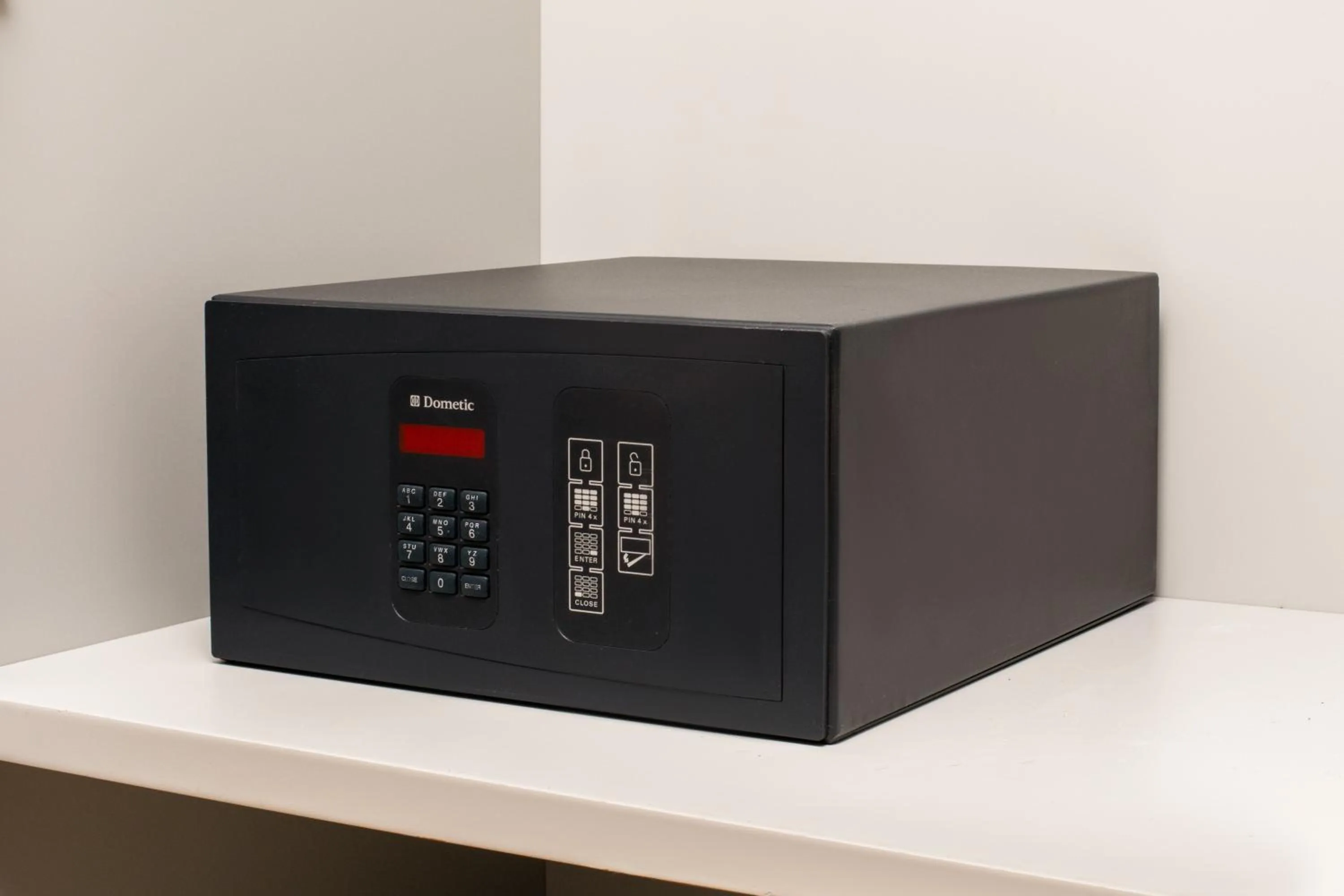 safe in Vucino Suites