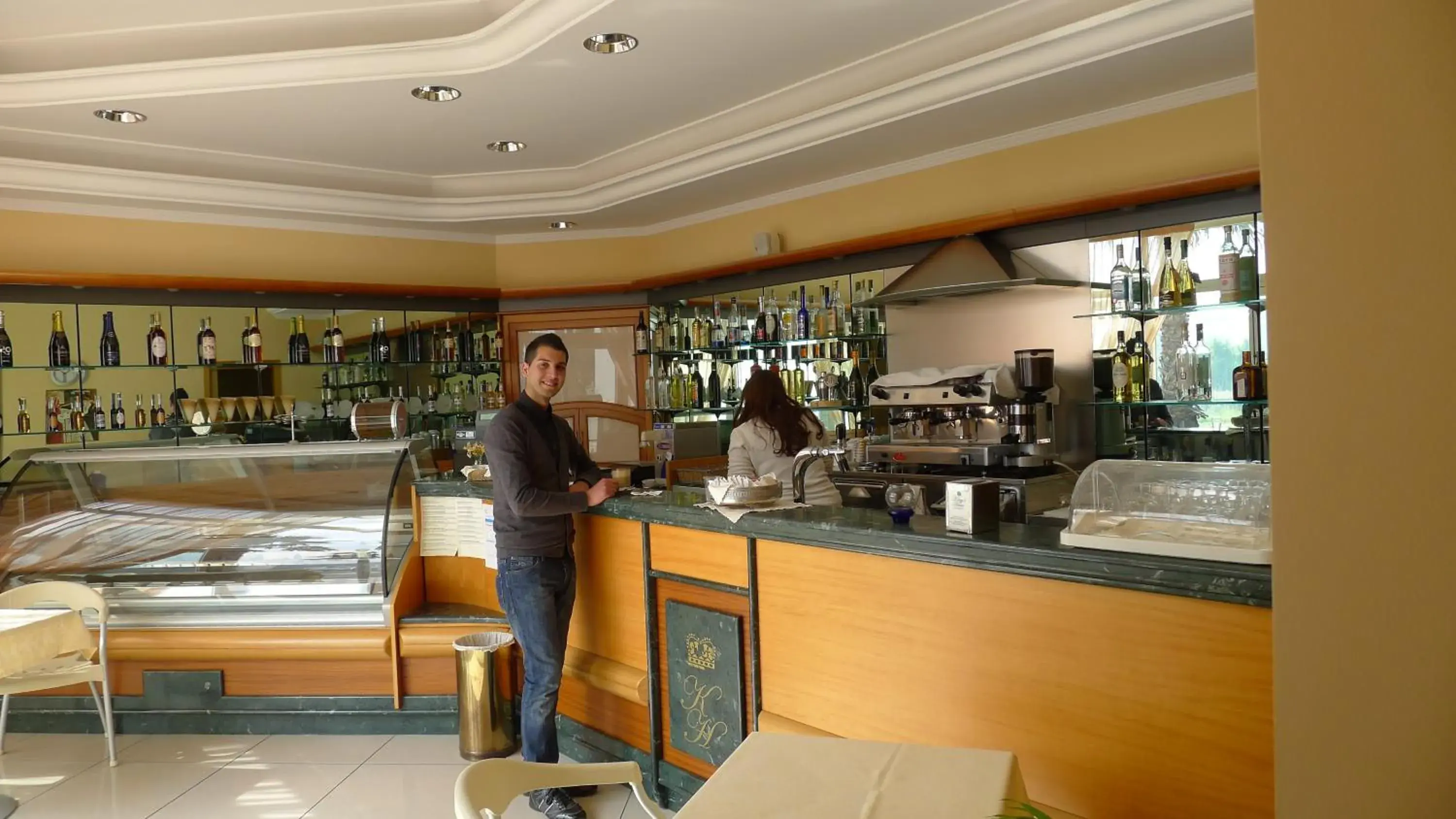 Lounge or bar in King's House Hotel Resort Lounge or bar in King's House Hotel Resort