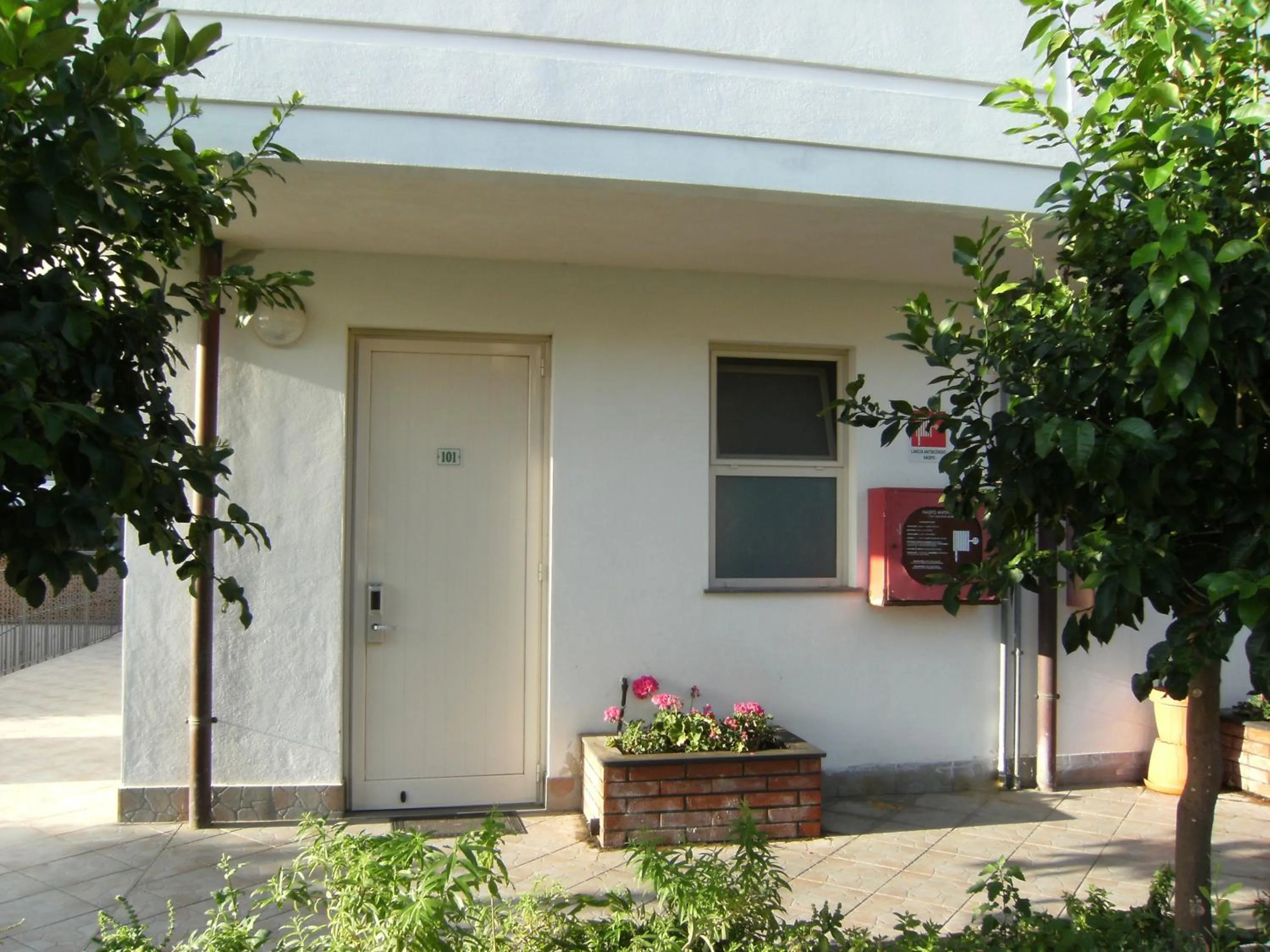 Facade/entrance in King's House Hotel Resort