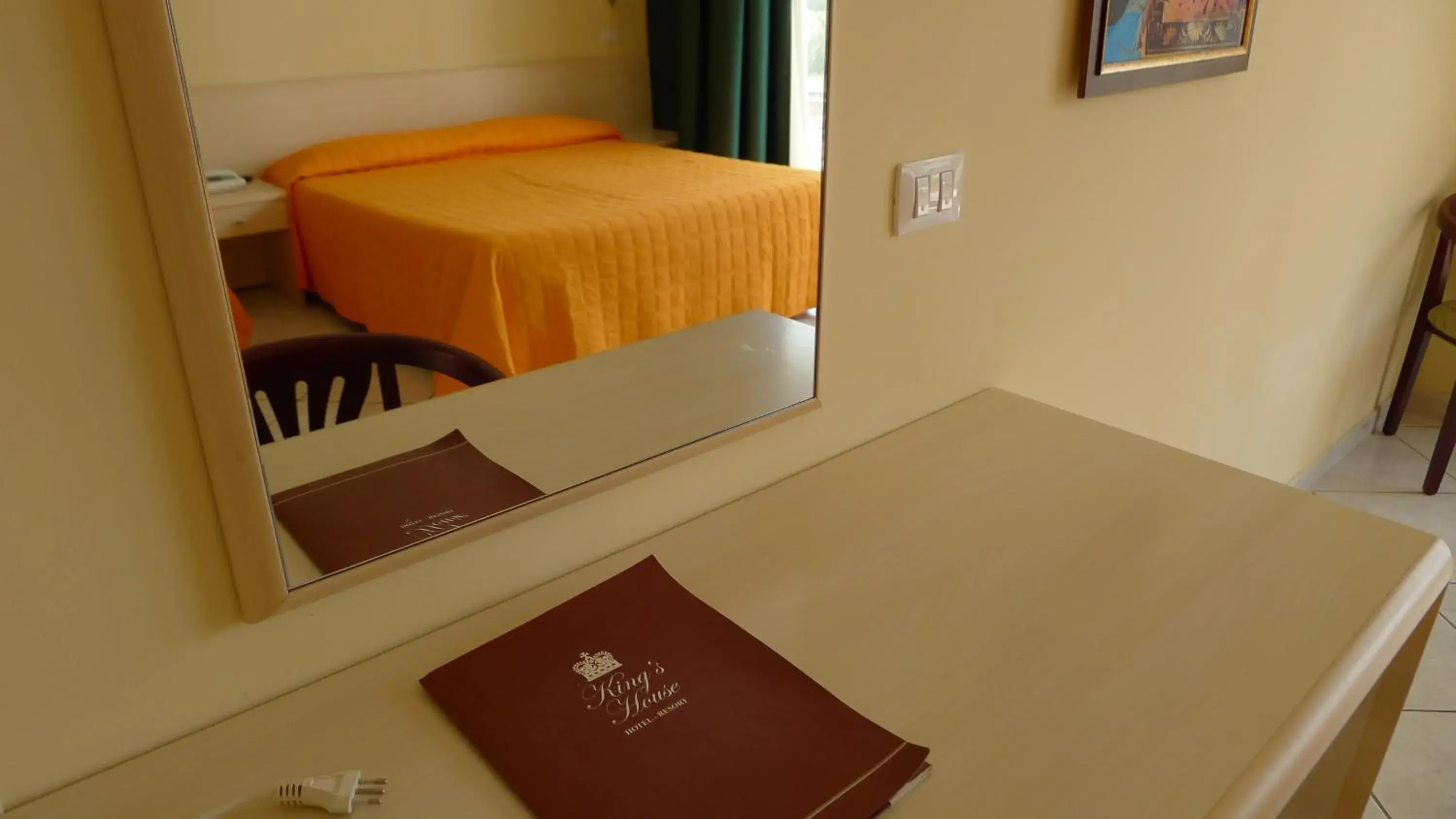 Bed in King's House Hotel Resort Bed in King's House Hotel Resort