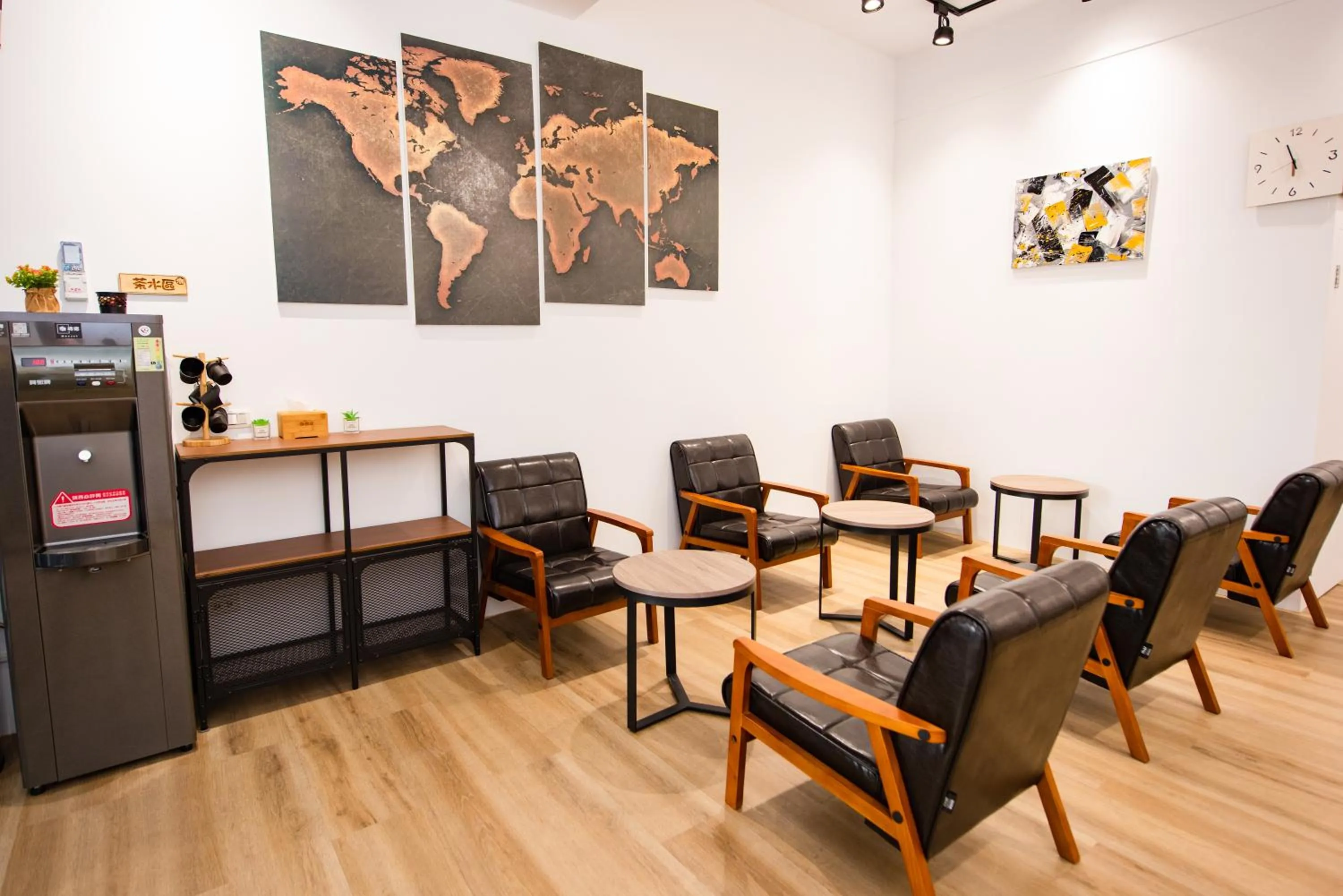 Living room in Chao Hostel