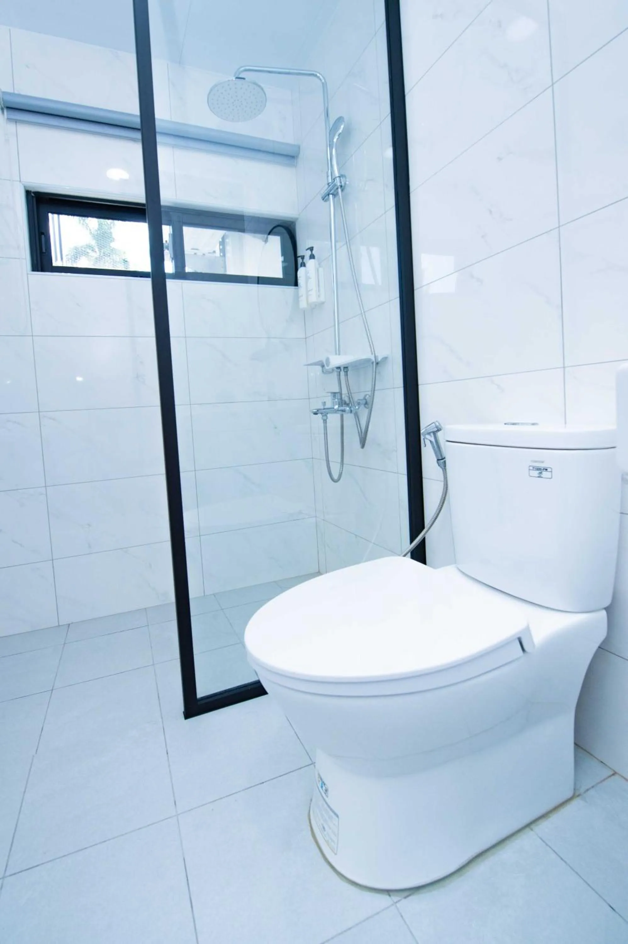 Shower in Chao Hostel