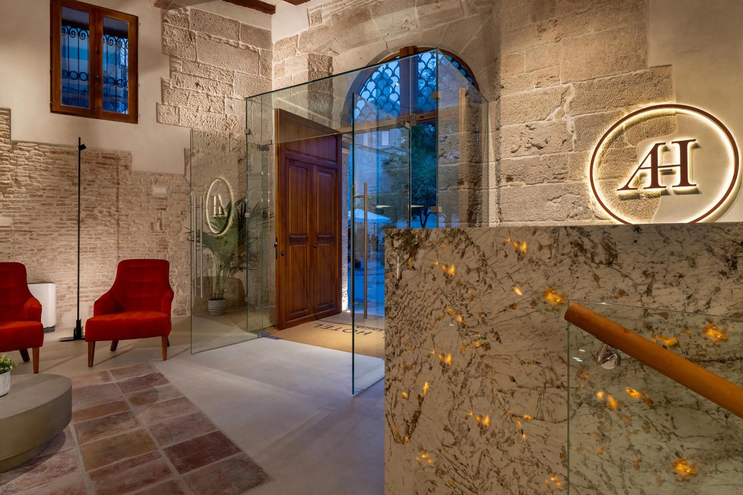 Lobby or reception in Axel Hotel Valencia - Adults Only
