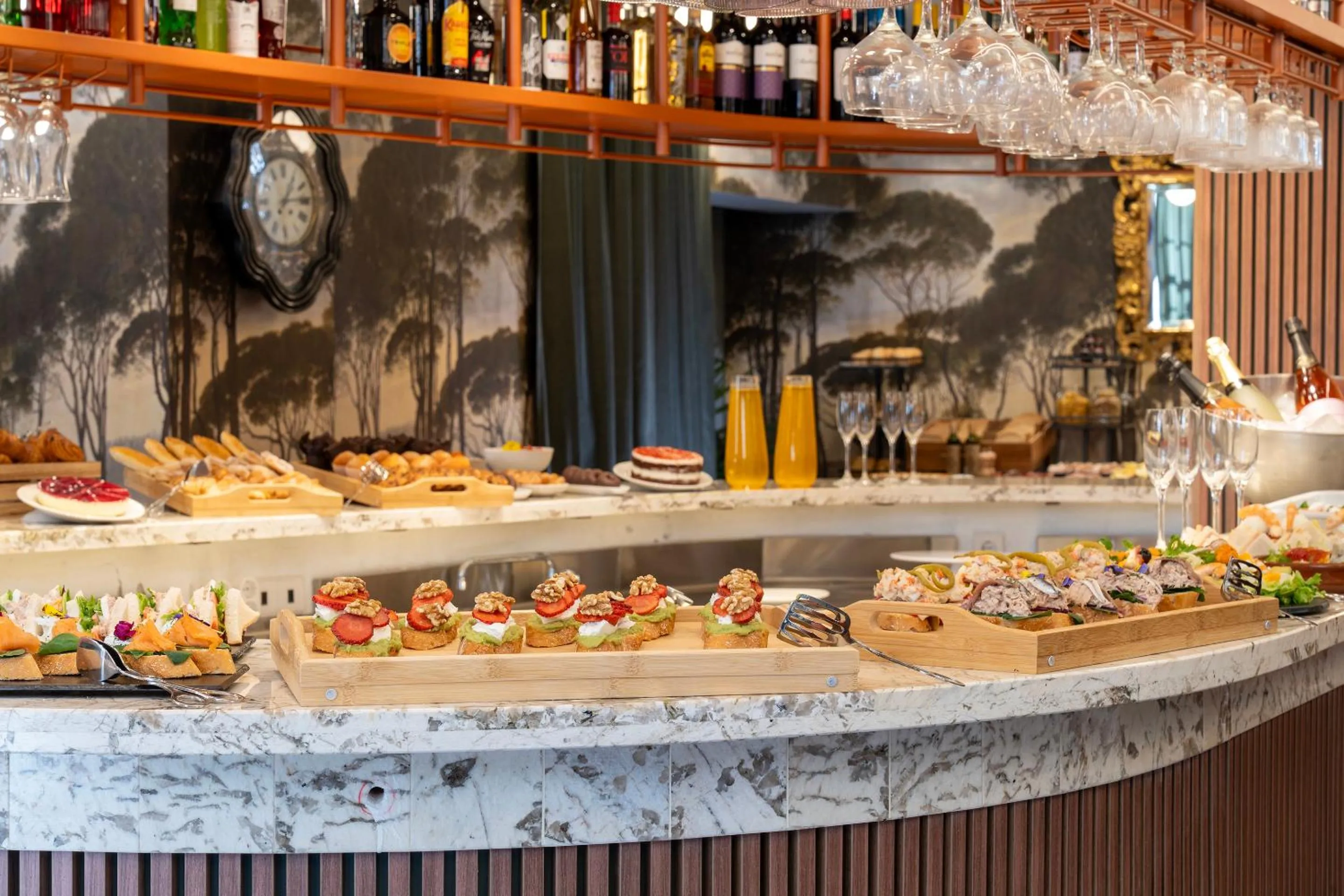Breakfast in Axel Hotel Valencia - Adults Only
