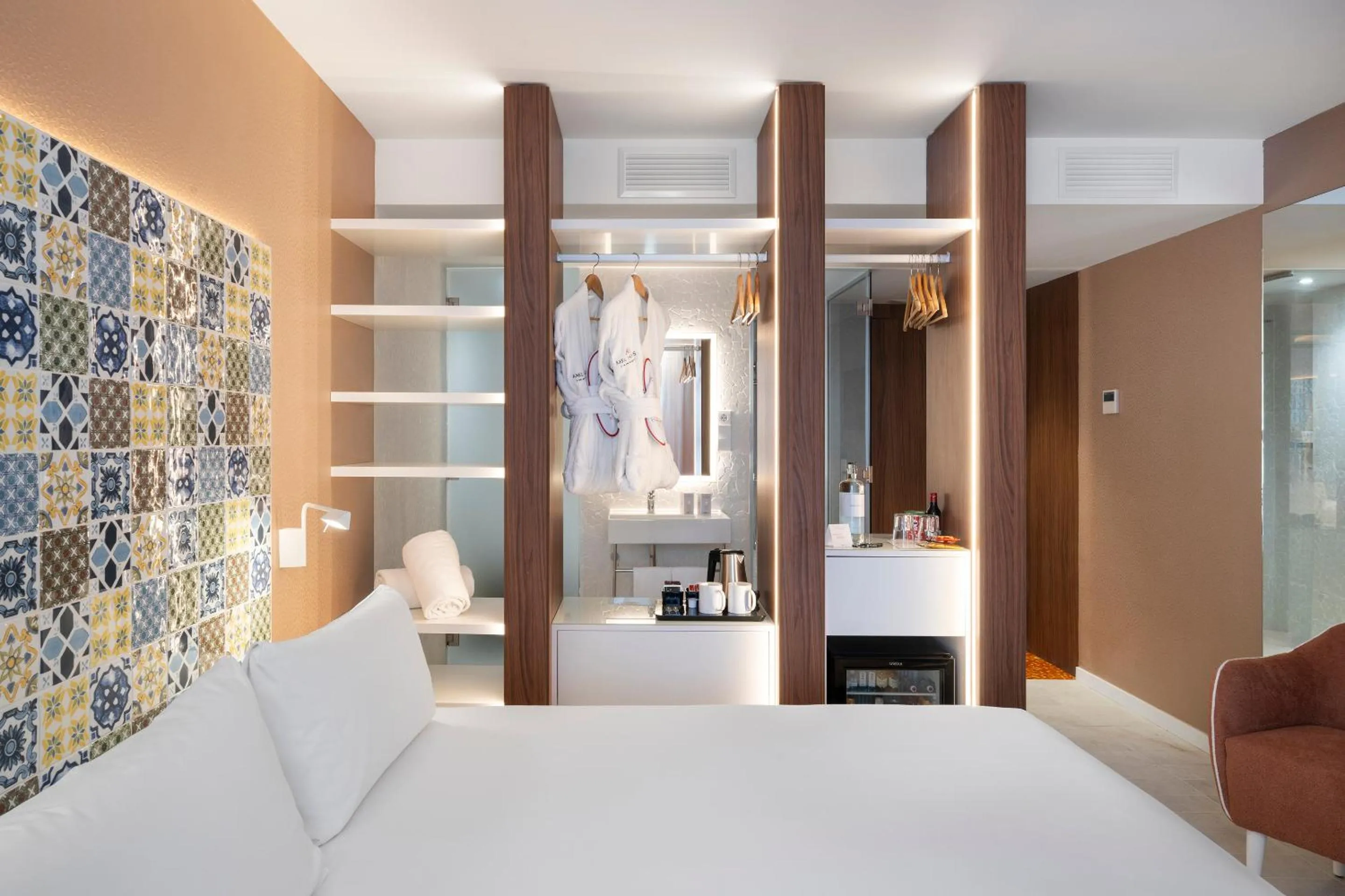 Bed in Axel Hotel Valencia - Adults Only