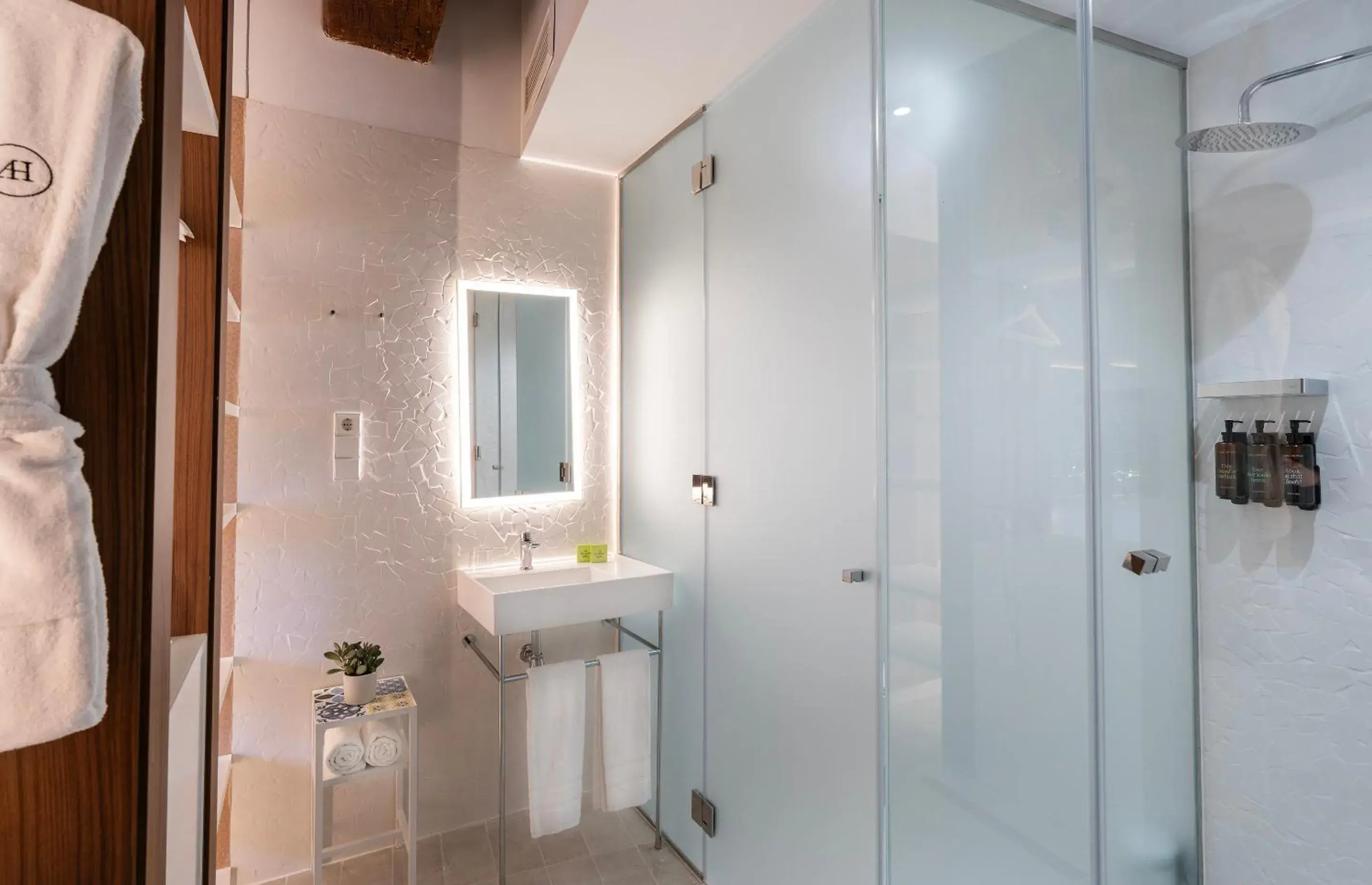 Single Room in Axel Hotel Valencia - Adults Only Single Room in Axel Hotel Valencia - Adults Only