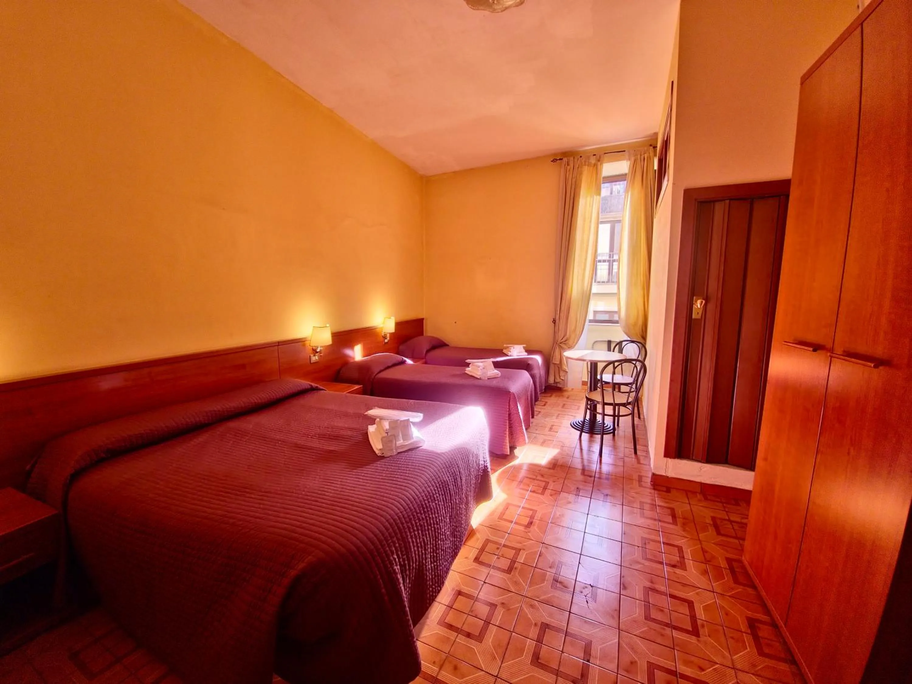 Bathroom, Bed in Hotel Azzurra