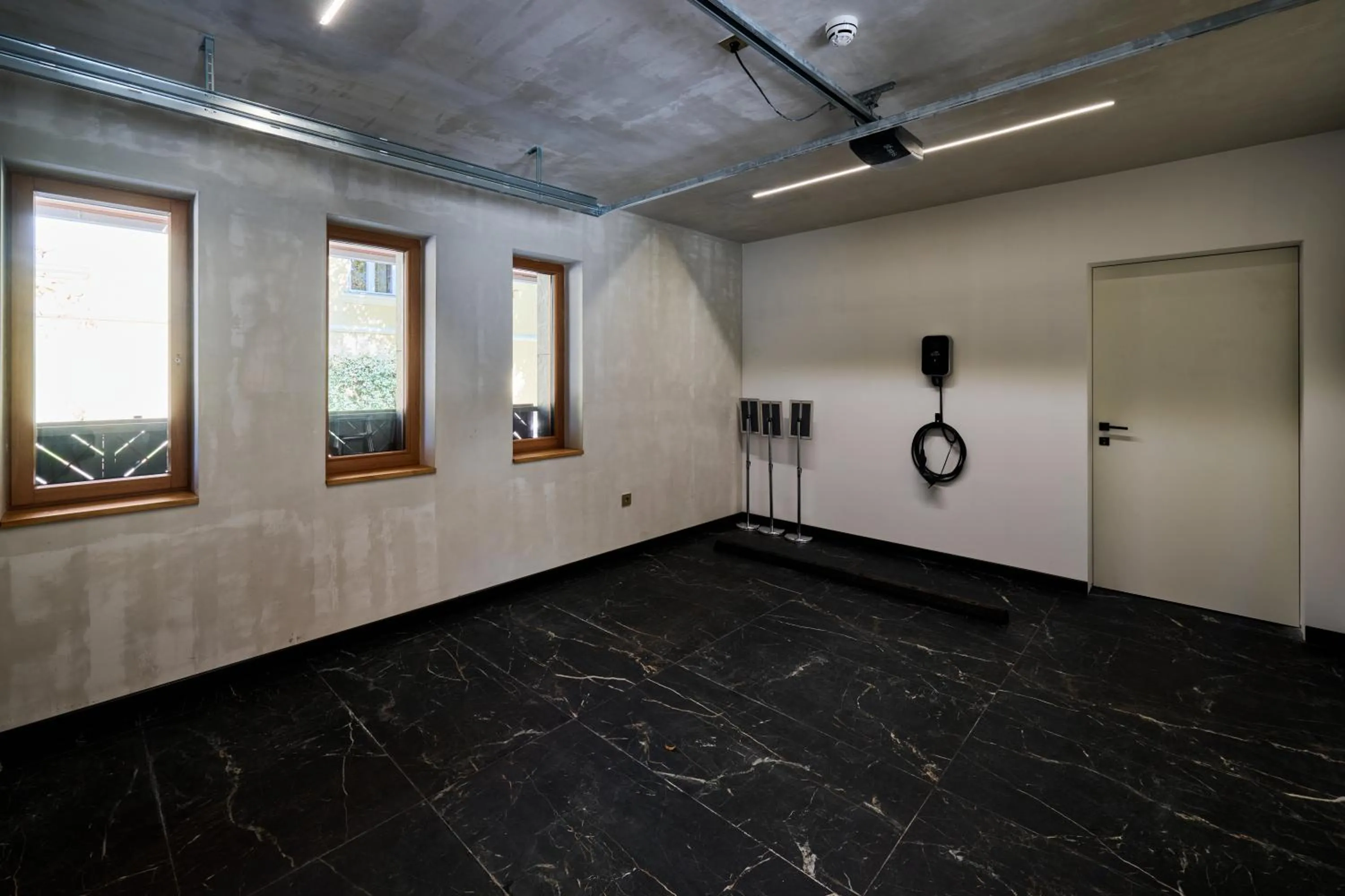 Parking in GRANDIS Premium Apartments