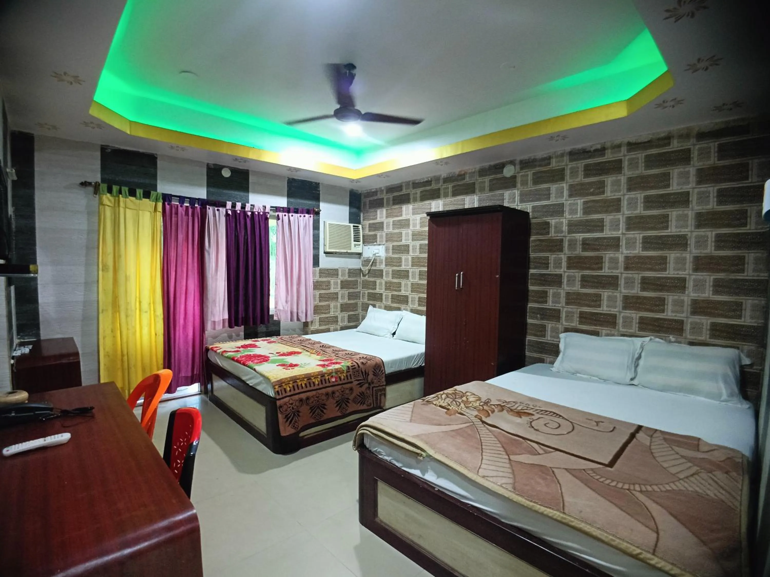 Bed in RESORT K SEA VIEW Digha