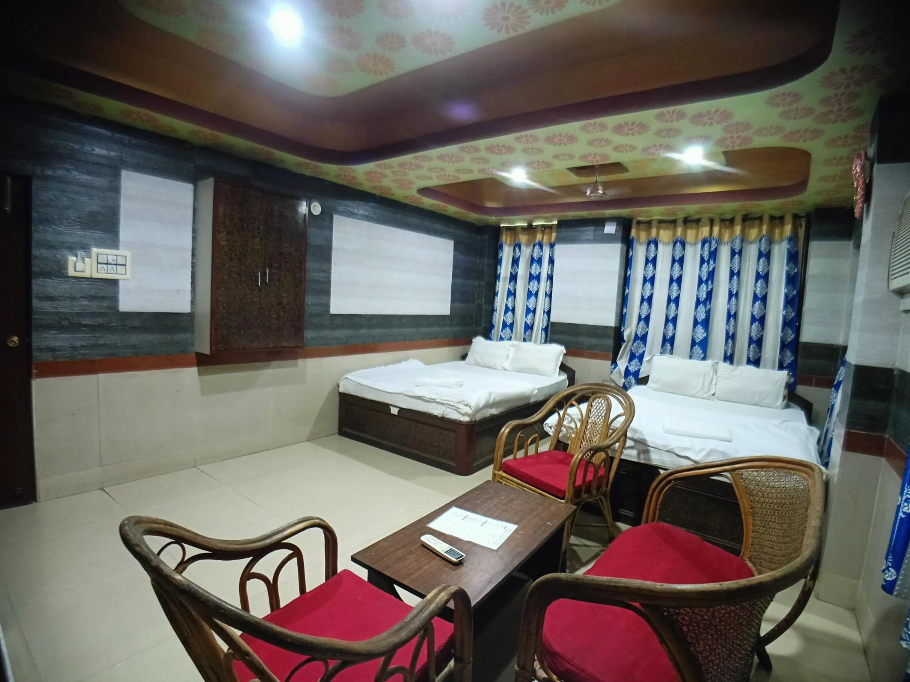 Bed in RESORT K SEA VIEW Digha