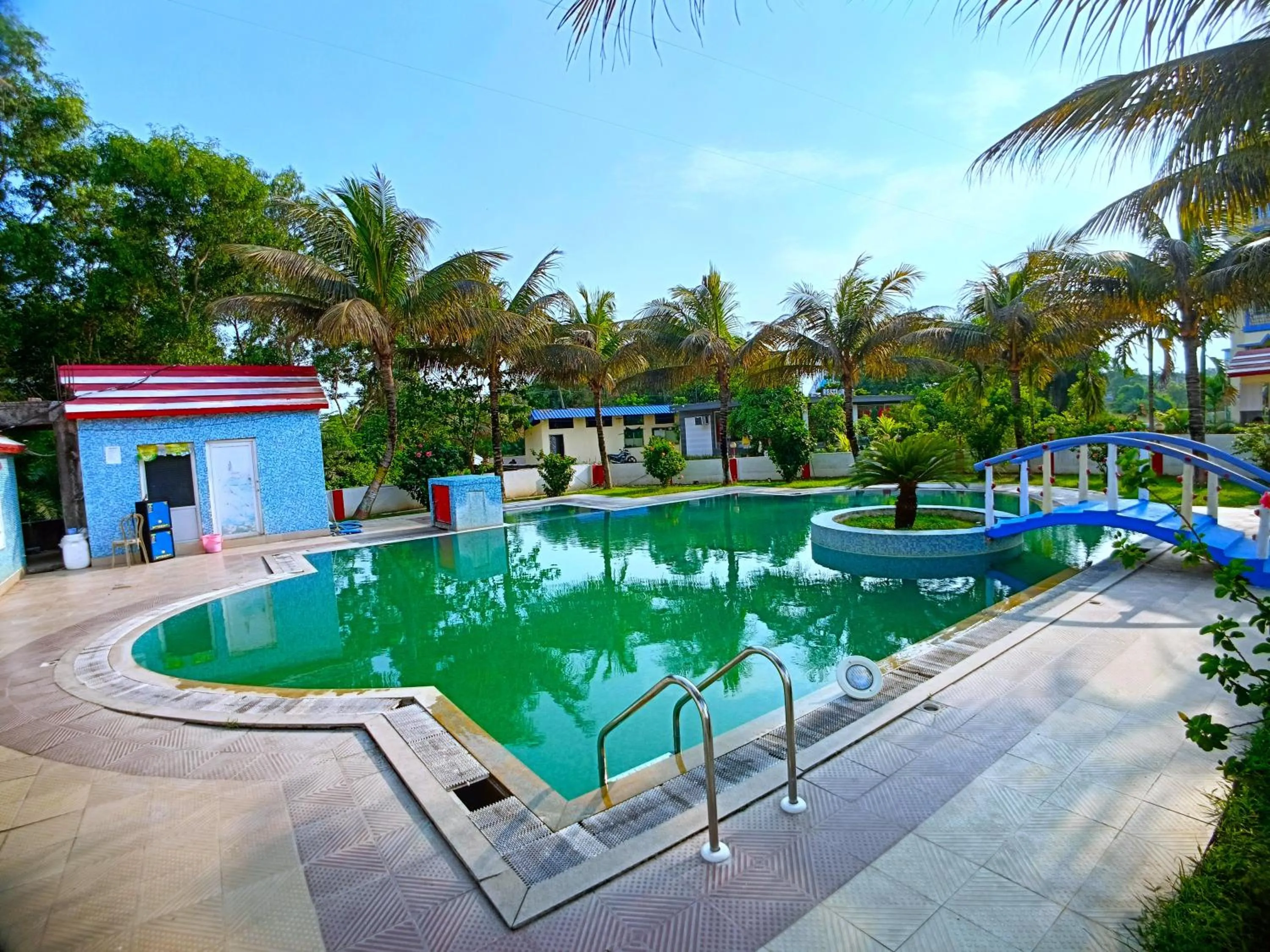 Swimming pool in RESORT K SEA VIEW Digha