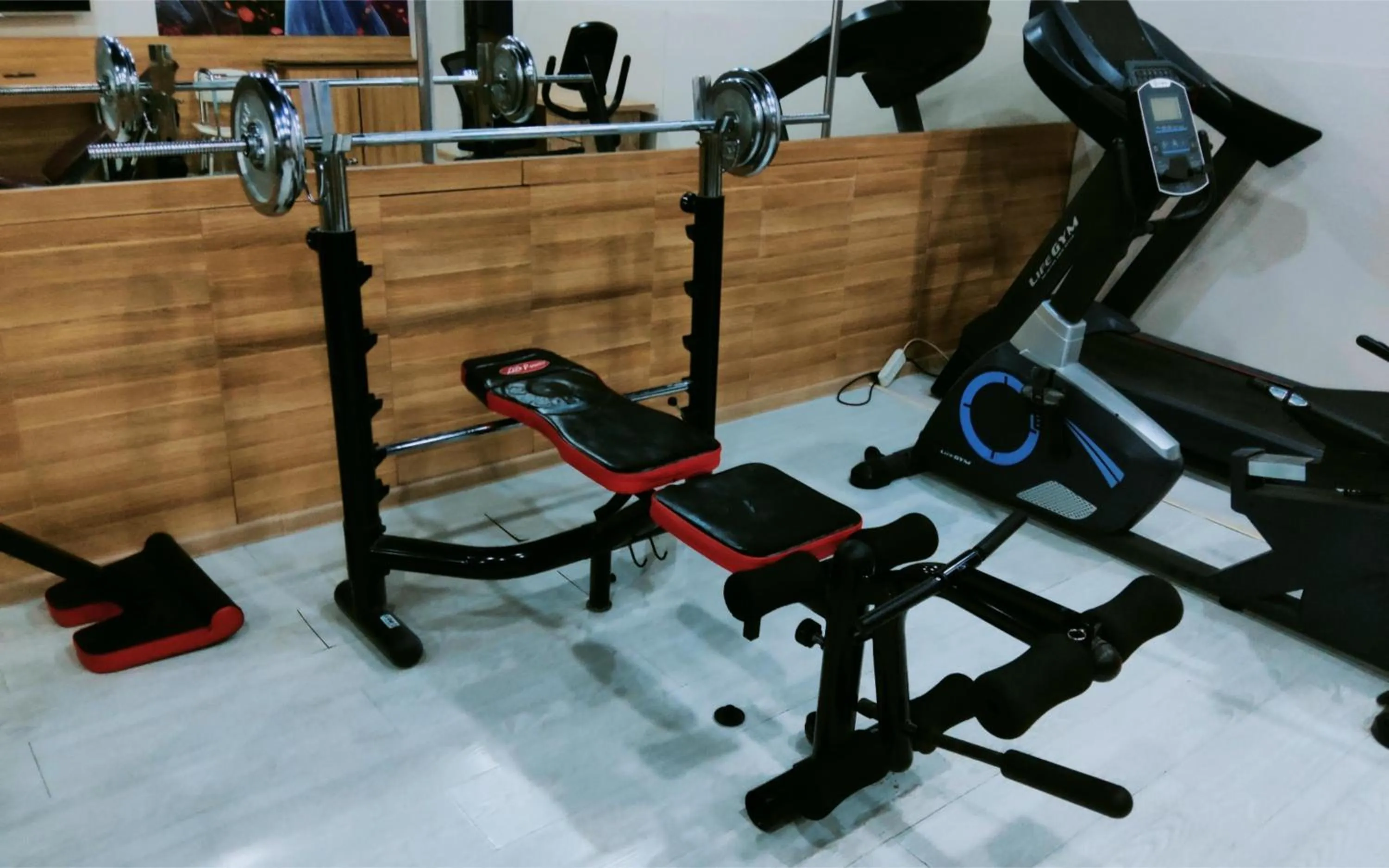 Fitness centre/facilities in Badem Garden Apart Hotel