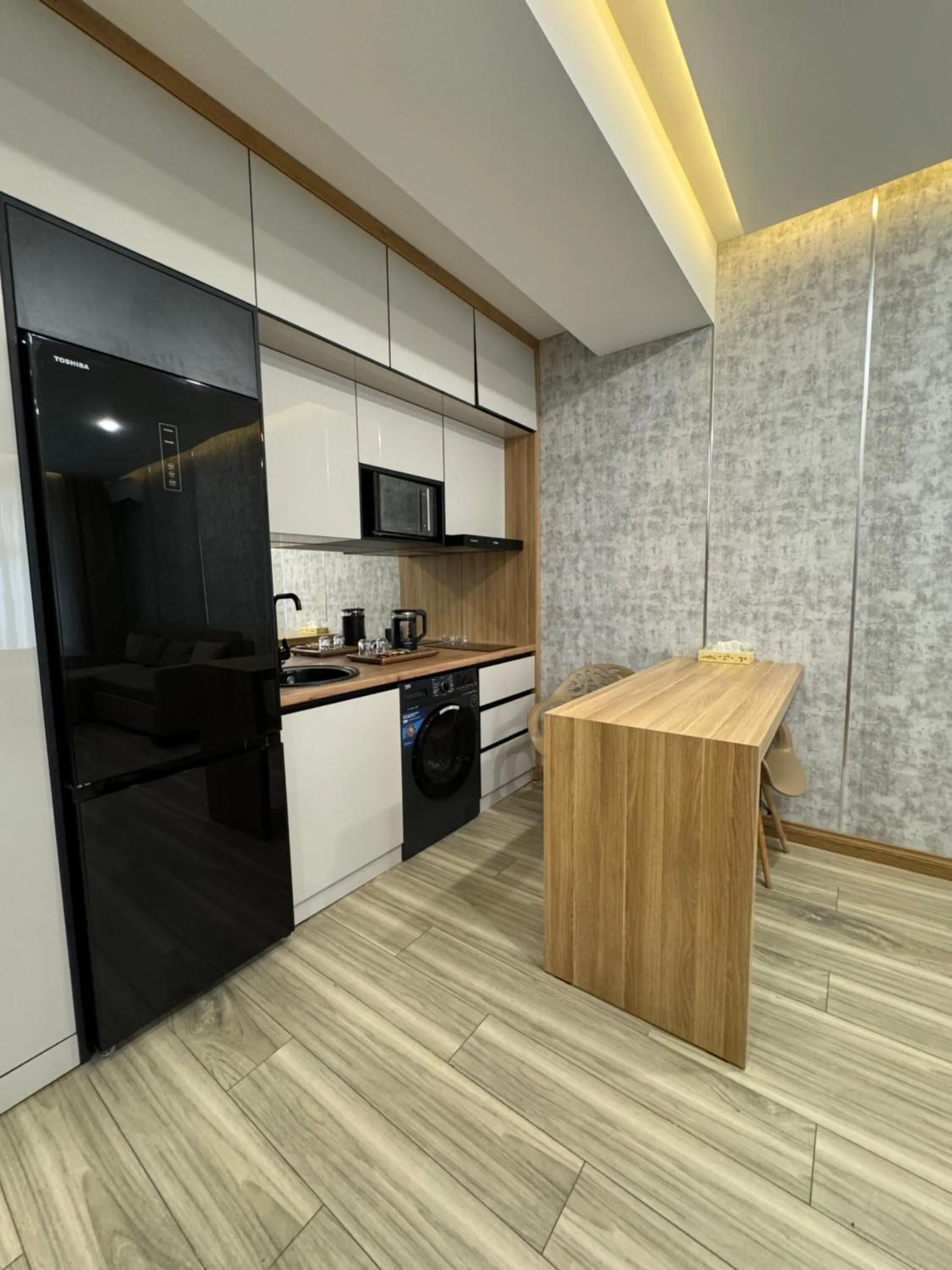 Kitchen or kitchenette in Badem Garden Apart Hotel