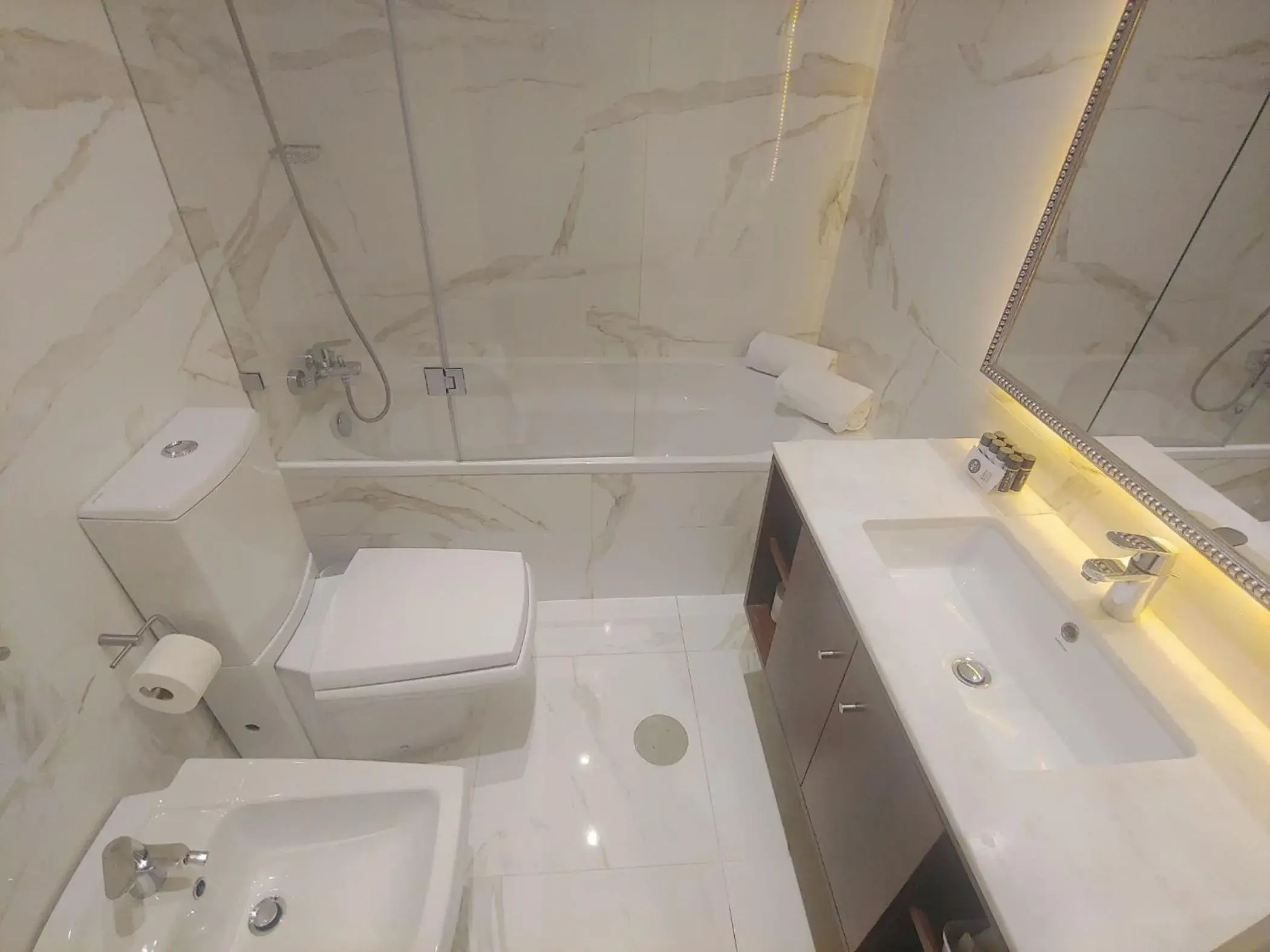 Bathroom in Oca Flores Hotel Boutique Bathroom in Oca Flores Hotel Boutique