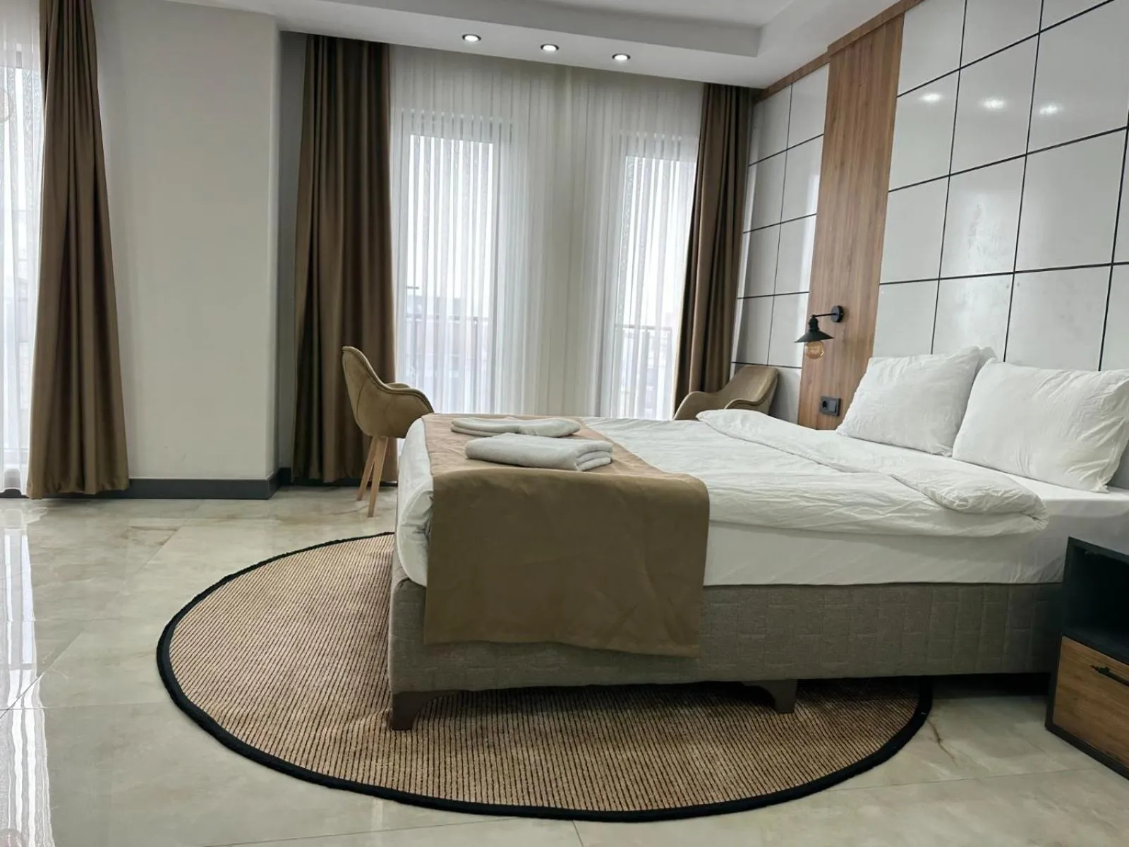 Photo of the whole room in Pars Palas Hotel