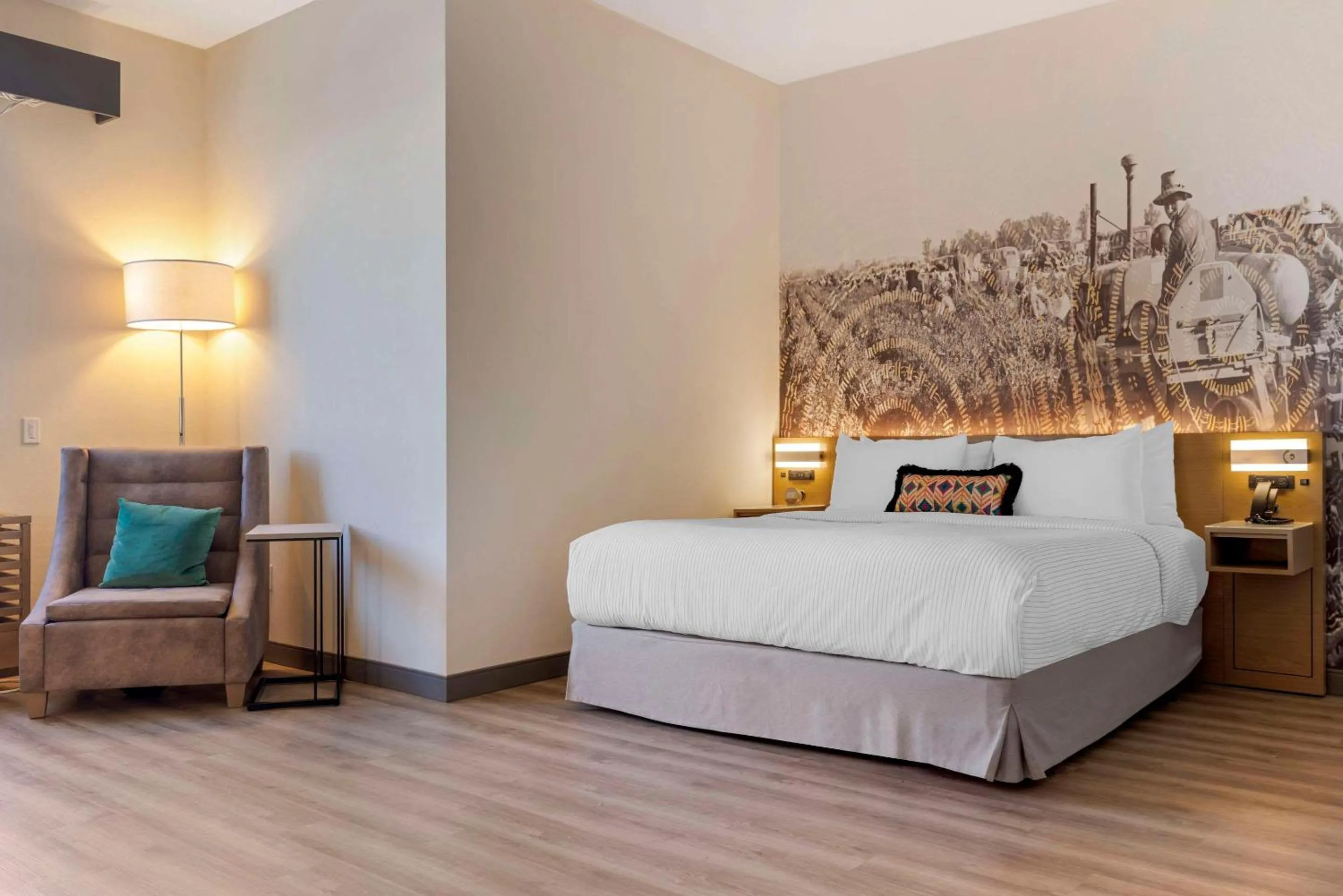 Bedroom, Bed in Cambria Hotel El Centro - Imperial