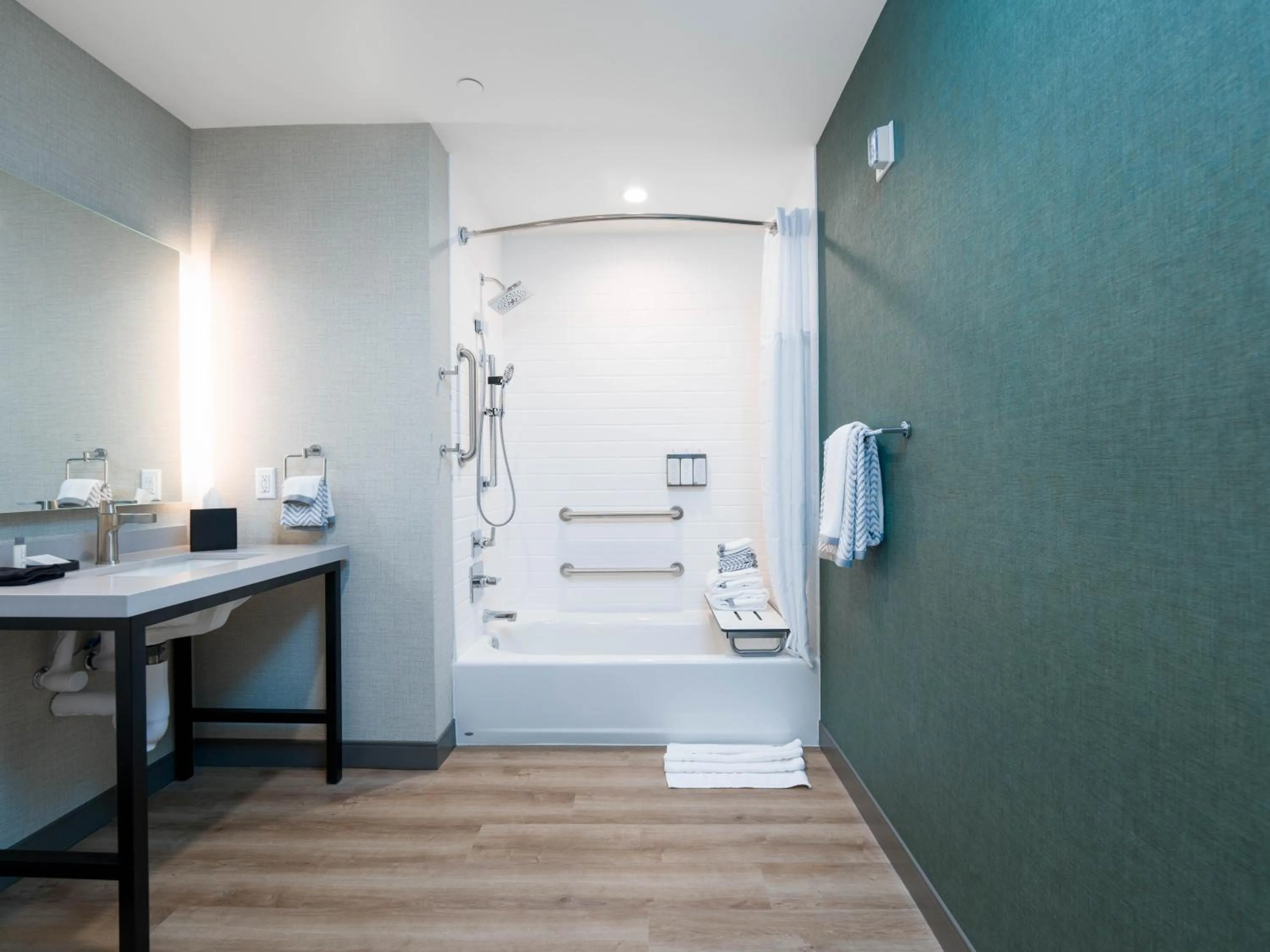 Cambria Hotel El Centro - Imperial