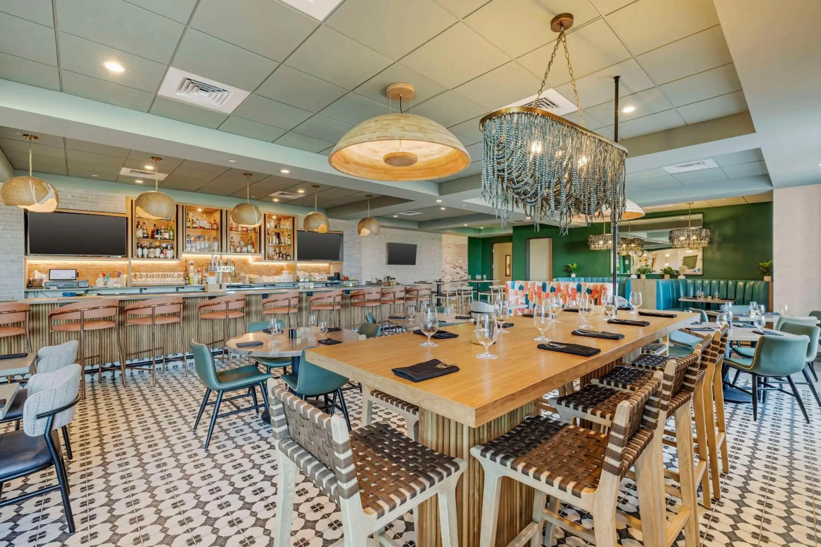 Restaurant/places to eat in Cambria Hotel El Centro - Imperial Restaurant/places to eat in Cambria Hotel El Centro - Imperial