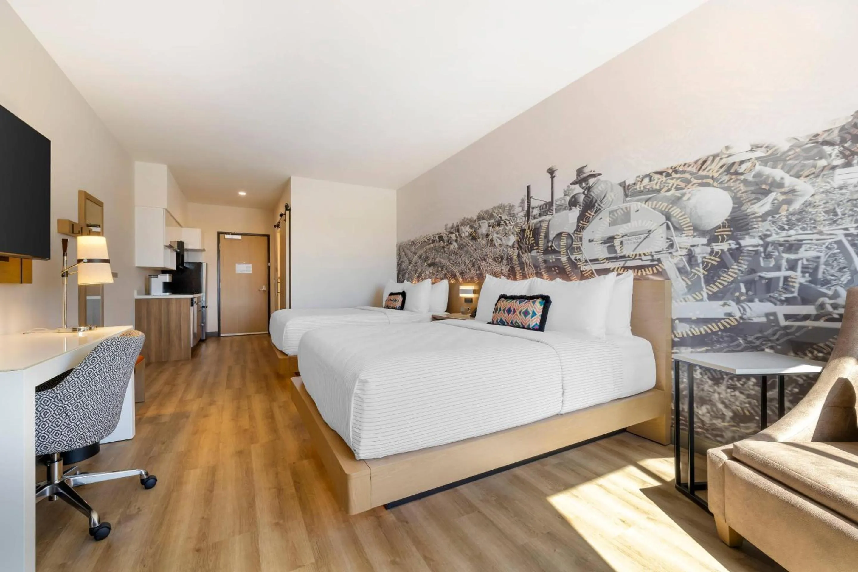 Bedroom, Bed in Cambria Hotel El Centro - Imperial