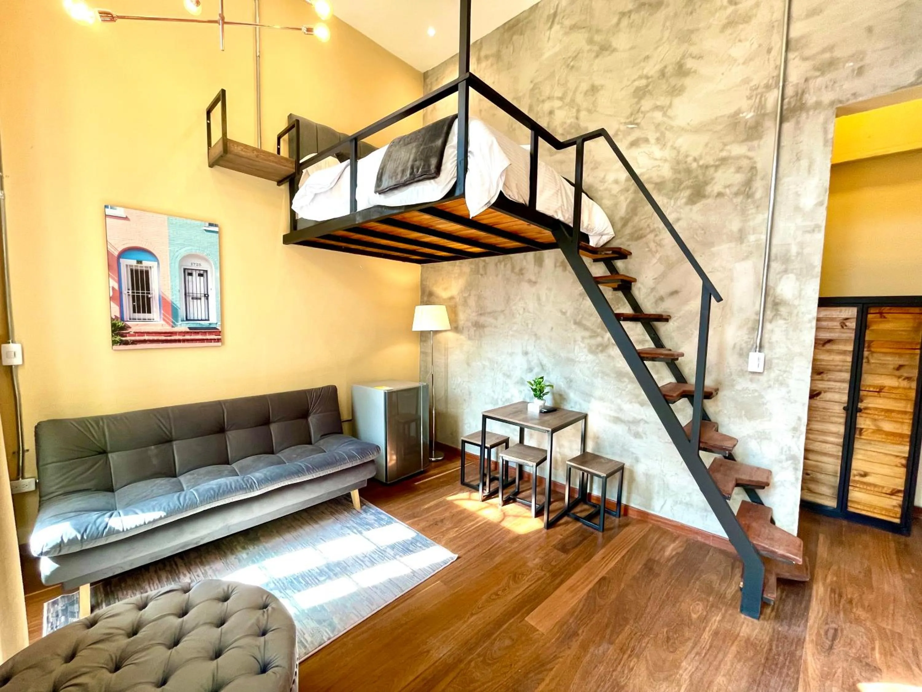 One-bedroom Loft Apartment  in Colonia Suites 722