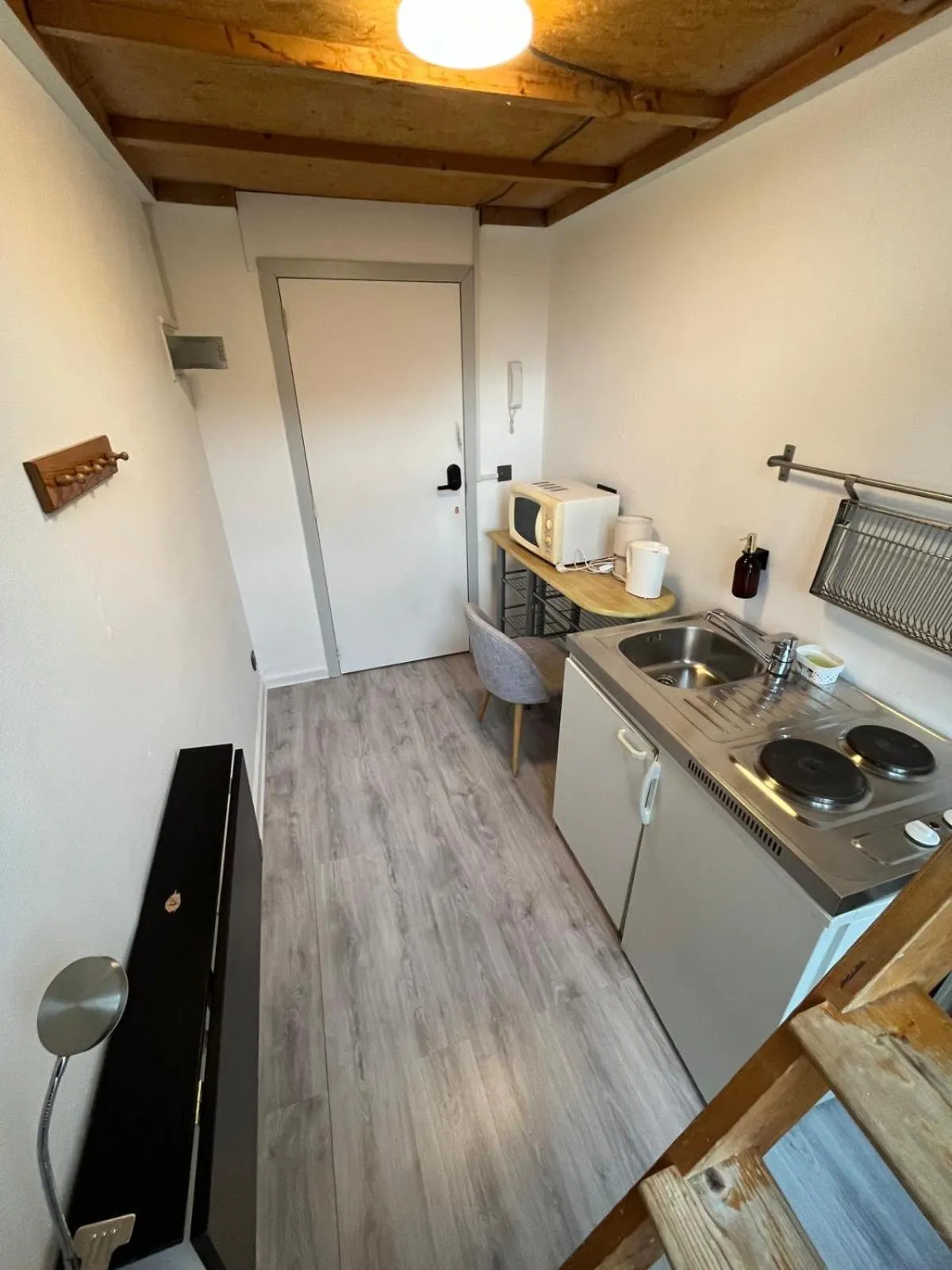 Kitchen or kitchenette in European District Hostel