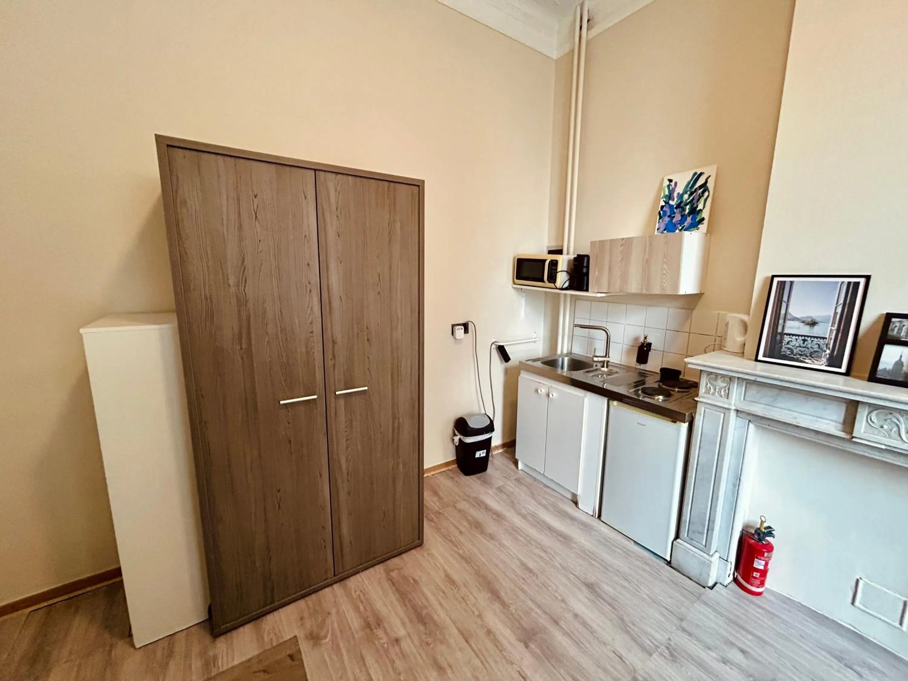 Coffee/tea facilities in European District Hostel