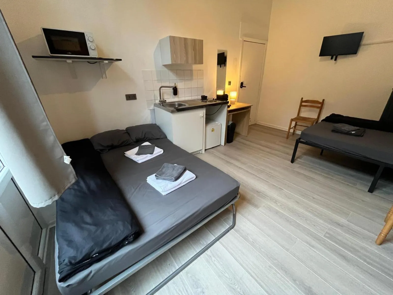 Bed in European District Hostel