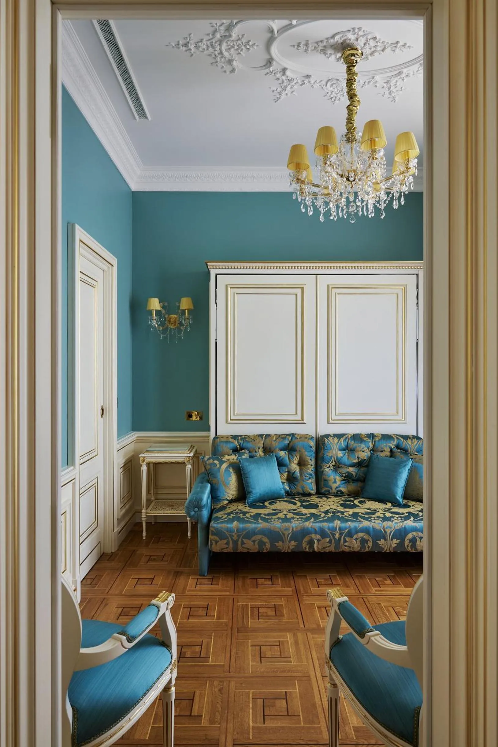 Seating area in Maison des Barons