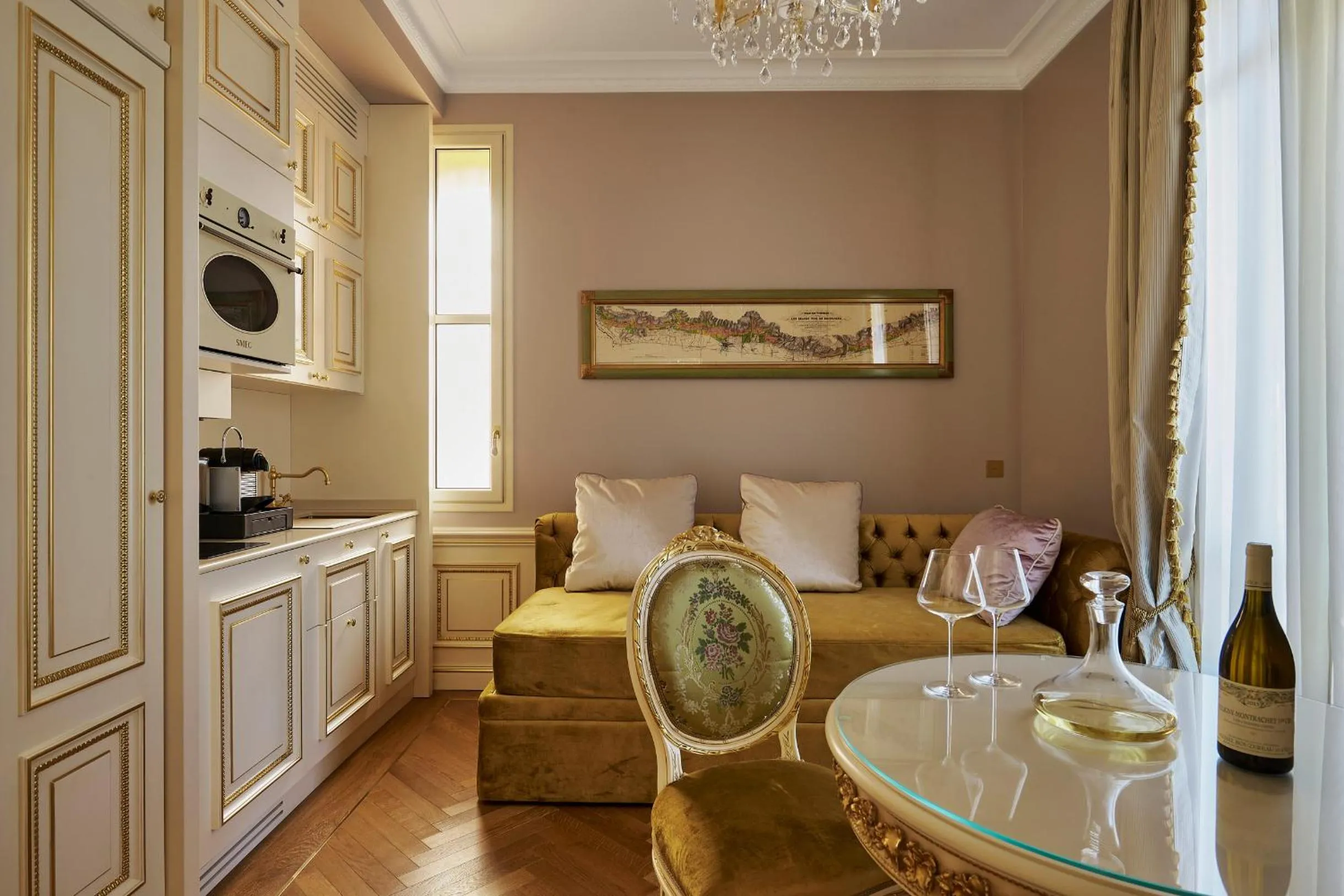 Kitchen or kitchenette in Maison des Barons