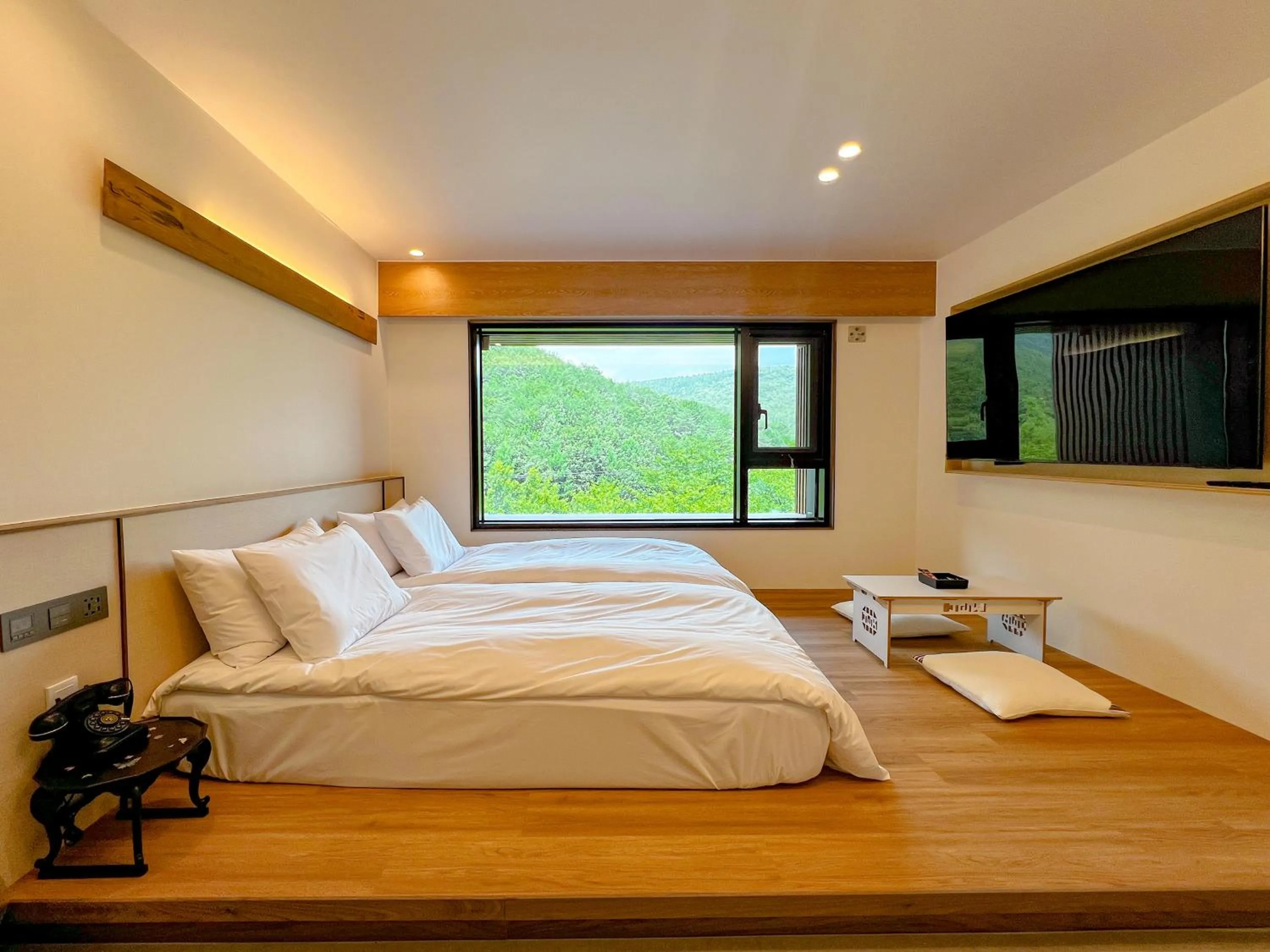 Bed in Hotel Ganwoljae