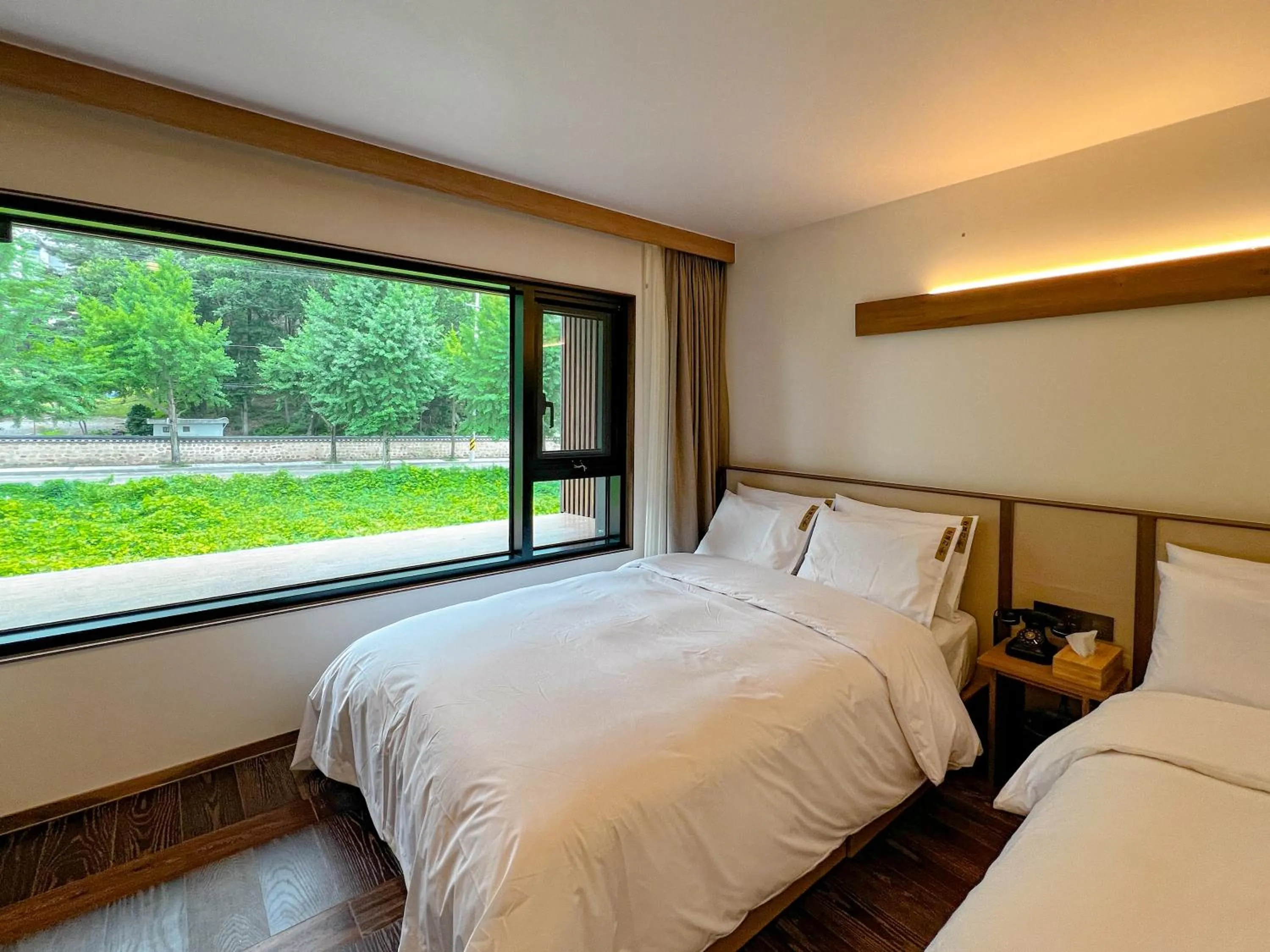 Bed in Hotel Ganwoljae