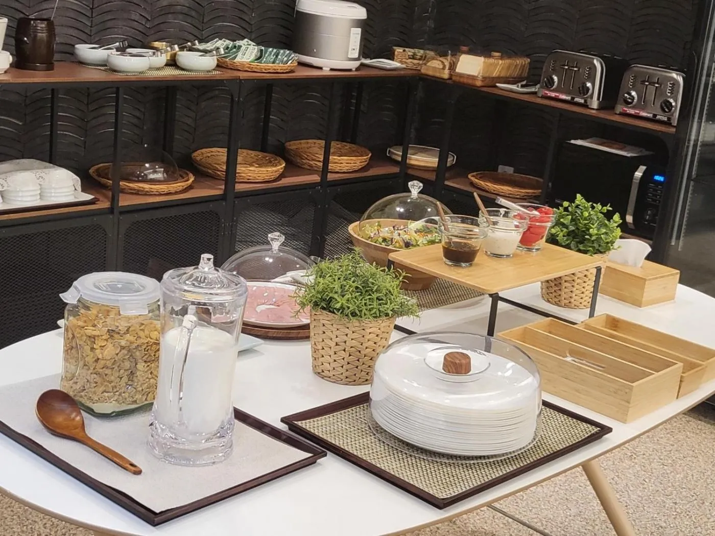 Breakfast in Hotel Ganwoljae