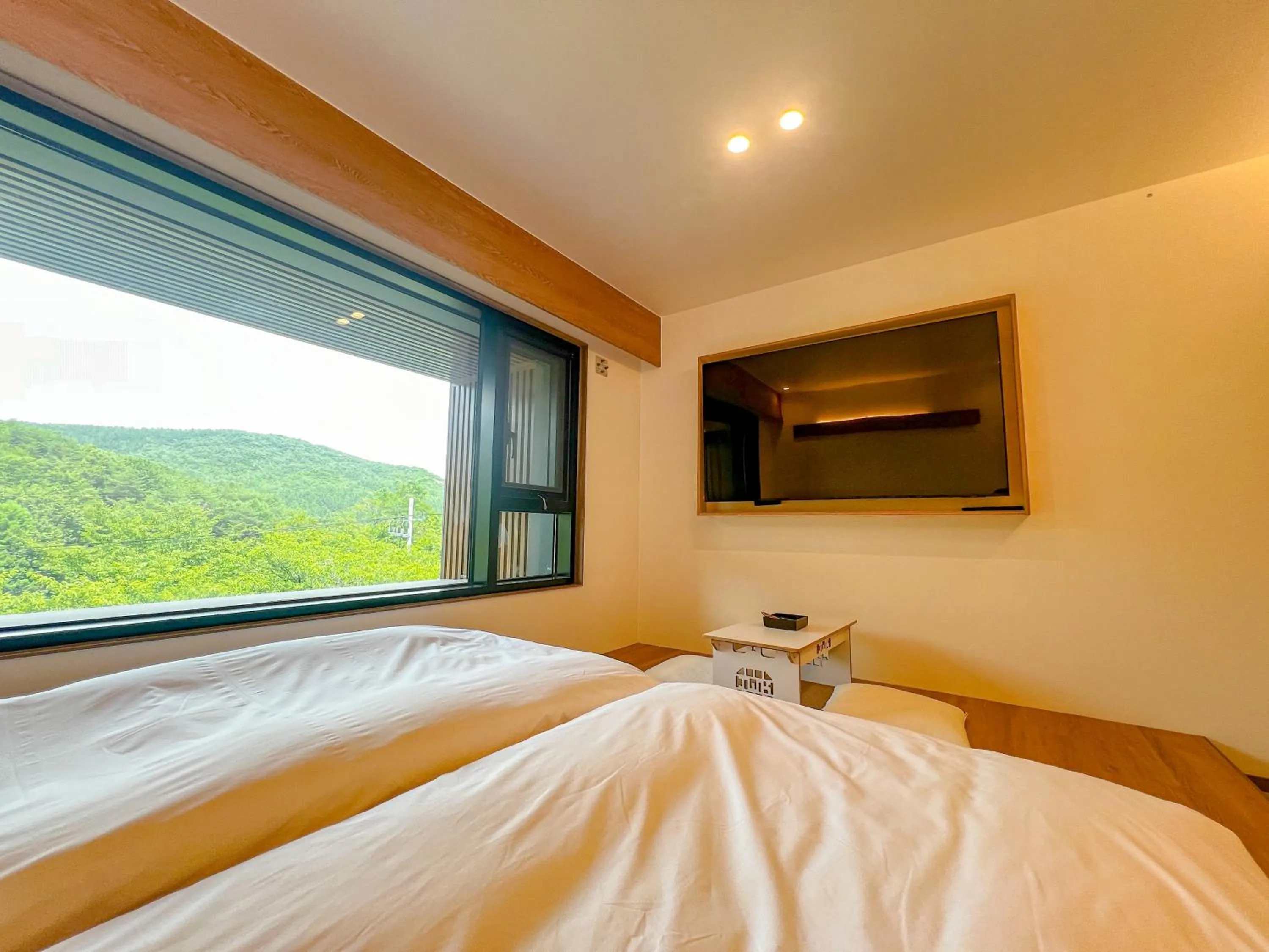 Bed in Hotel Ganwoljae