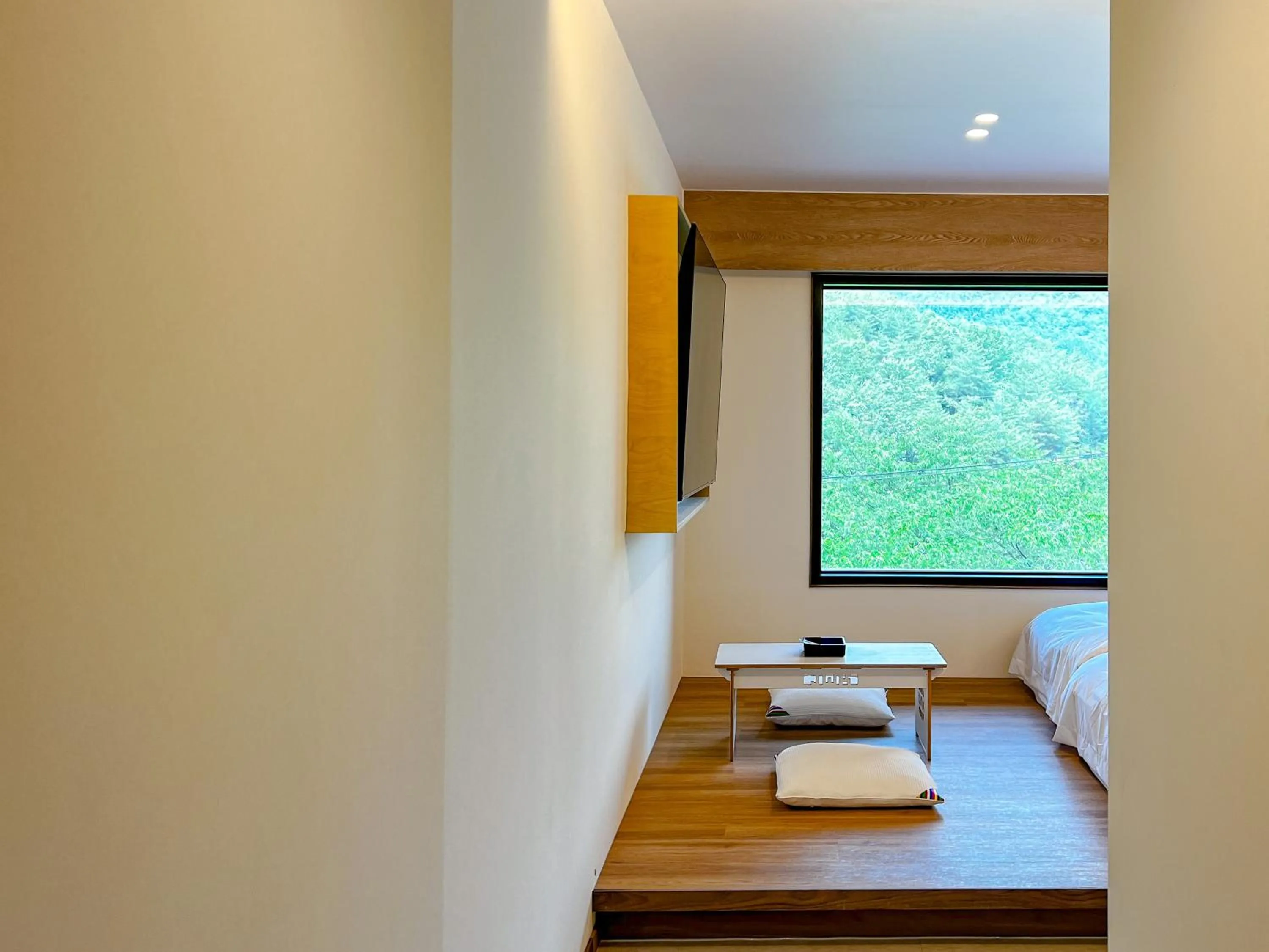 Bed in Hotel Ganwoljae