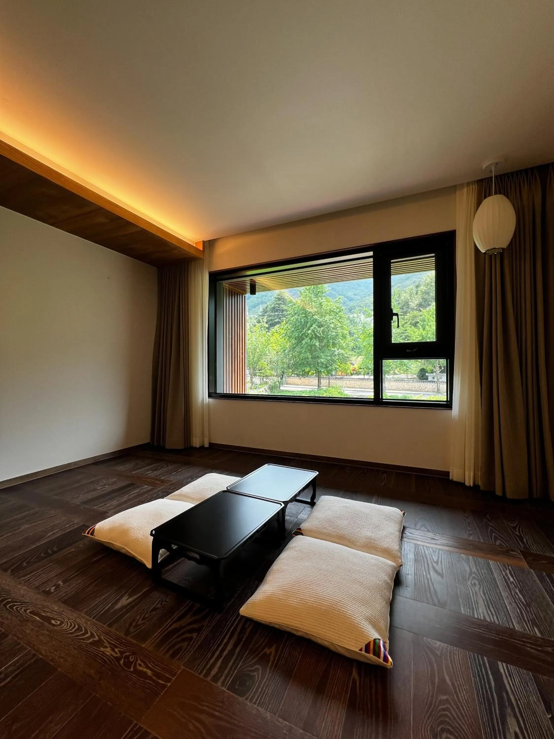 Bed in Hotel Ganwoljae