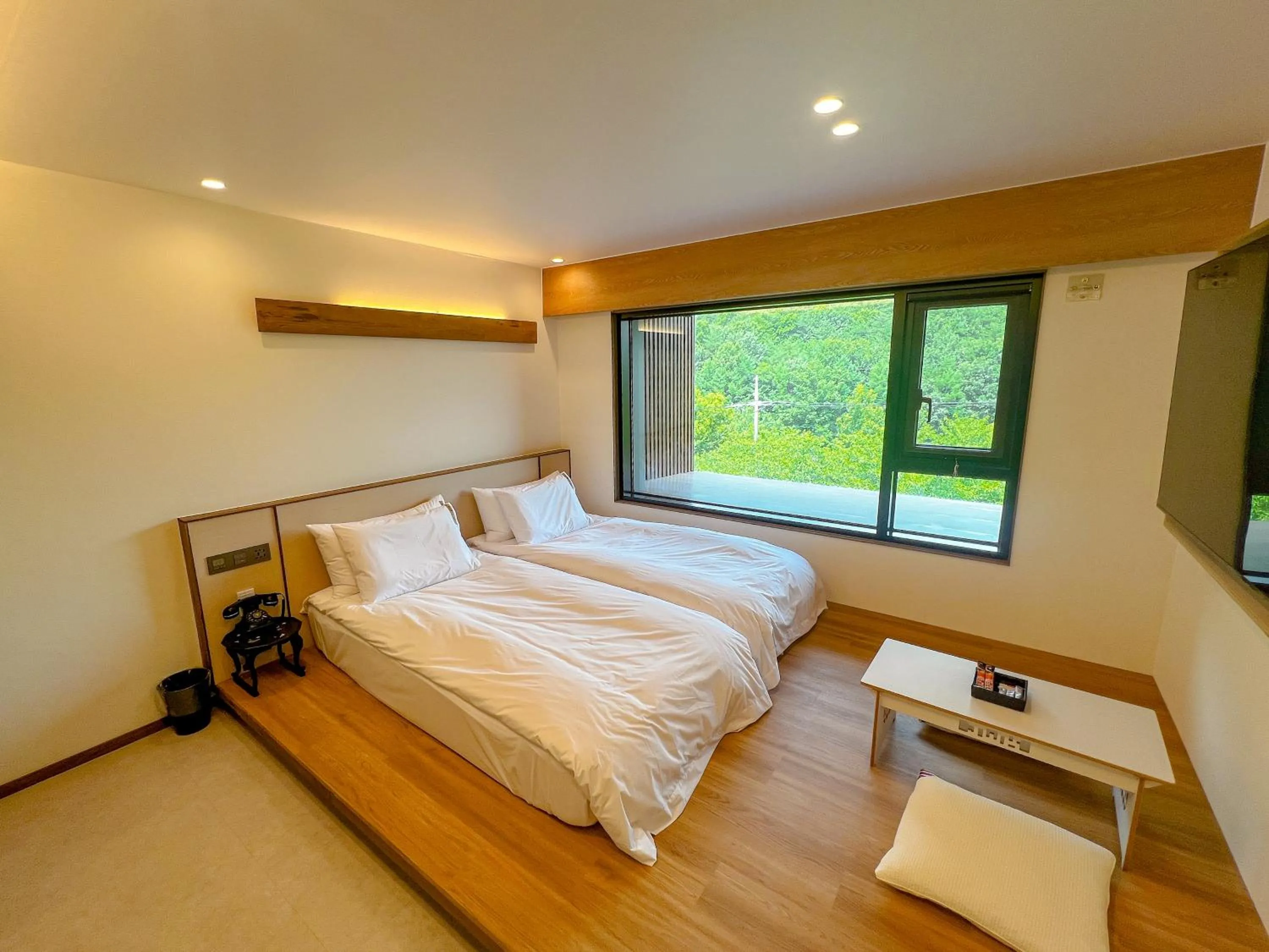 Bed in Hotel Ganwoljae
