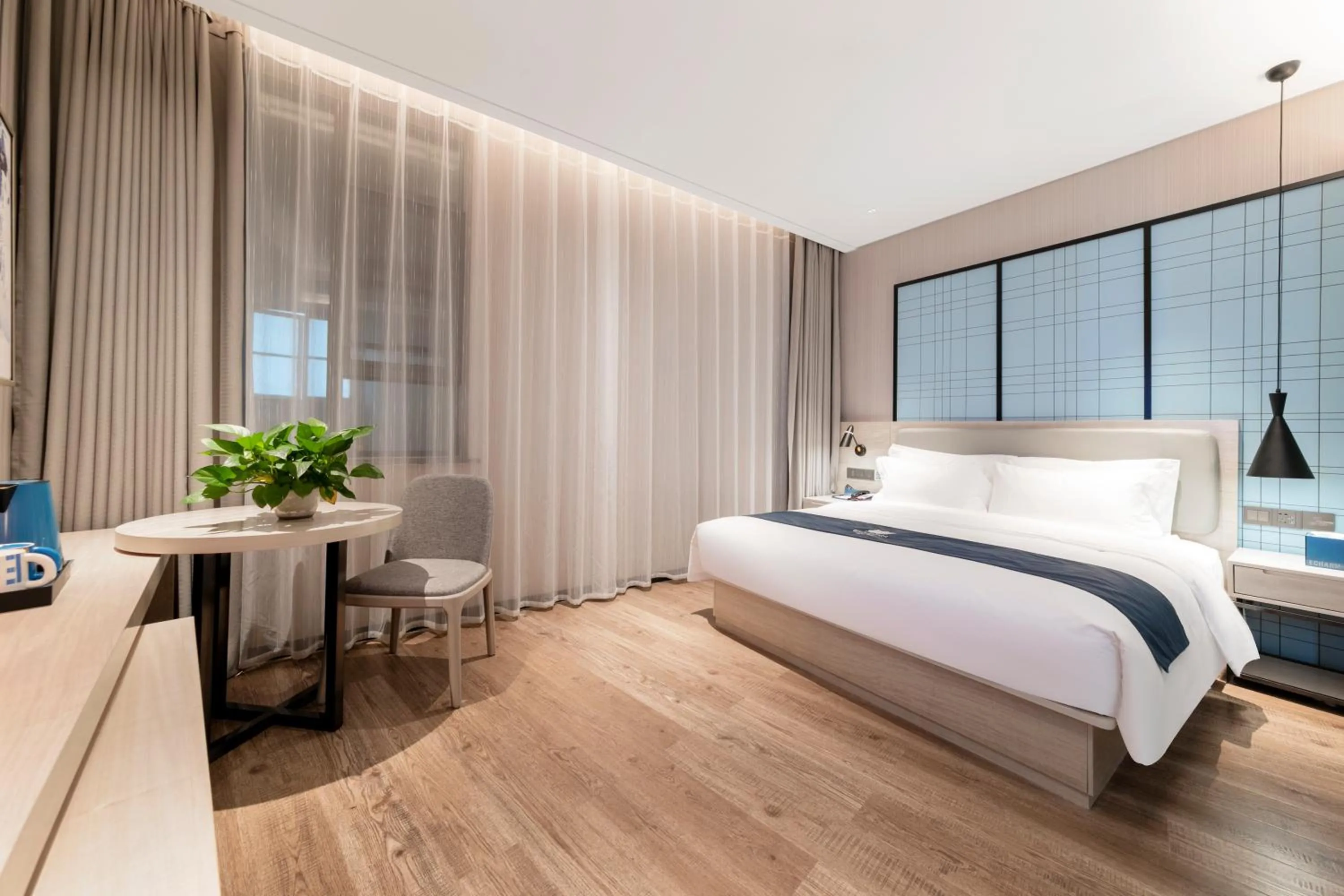 Bed in Echarm Hotel - Wuhan University Hongshan Square Metro Station