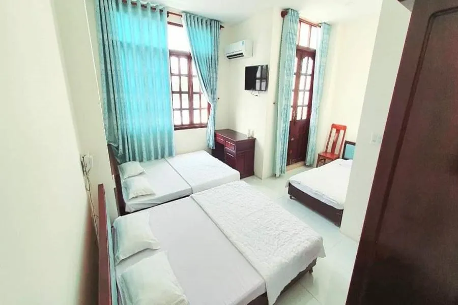 Bed in 31A Hotel CT by BAY LUXURY